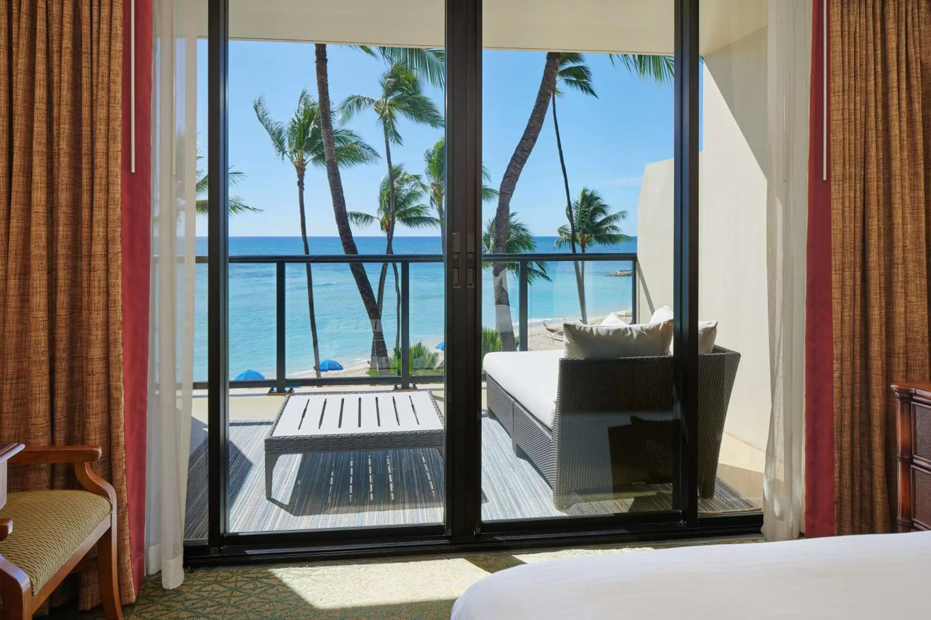 Bedroom, Sea View in OUTRIGGER Waikiki Beach Resort
