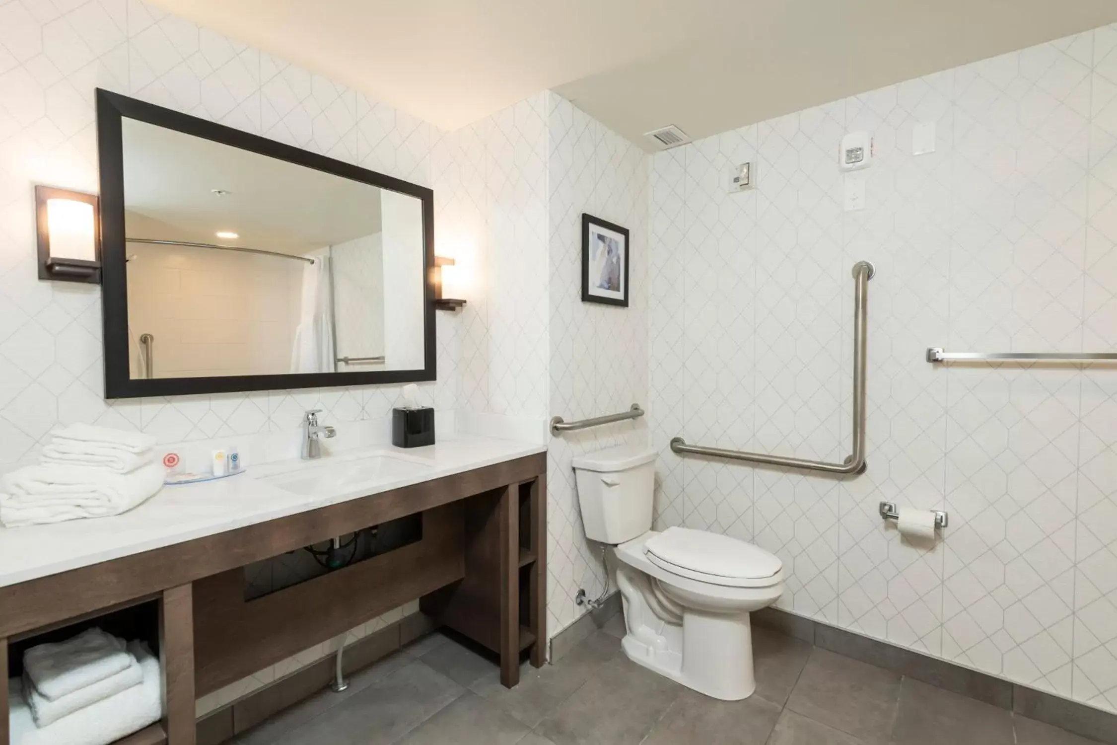 Bathroom in Comfort Inn & Suites