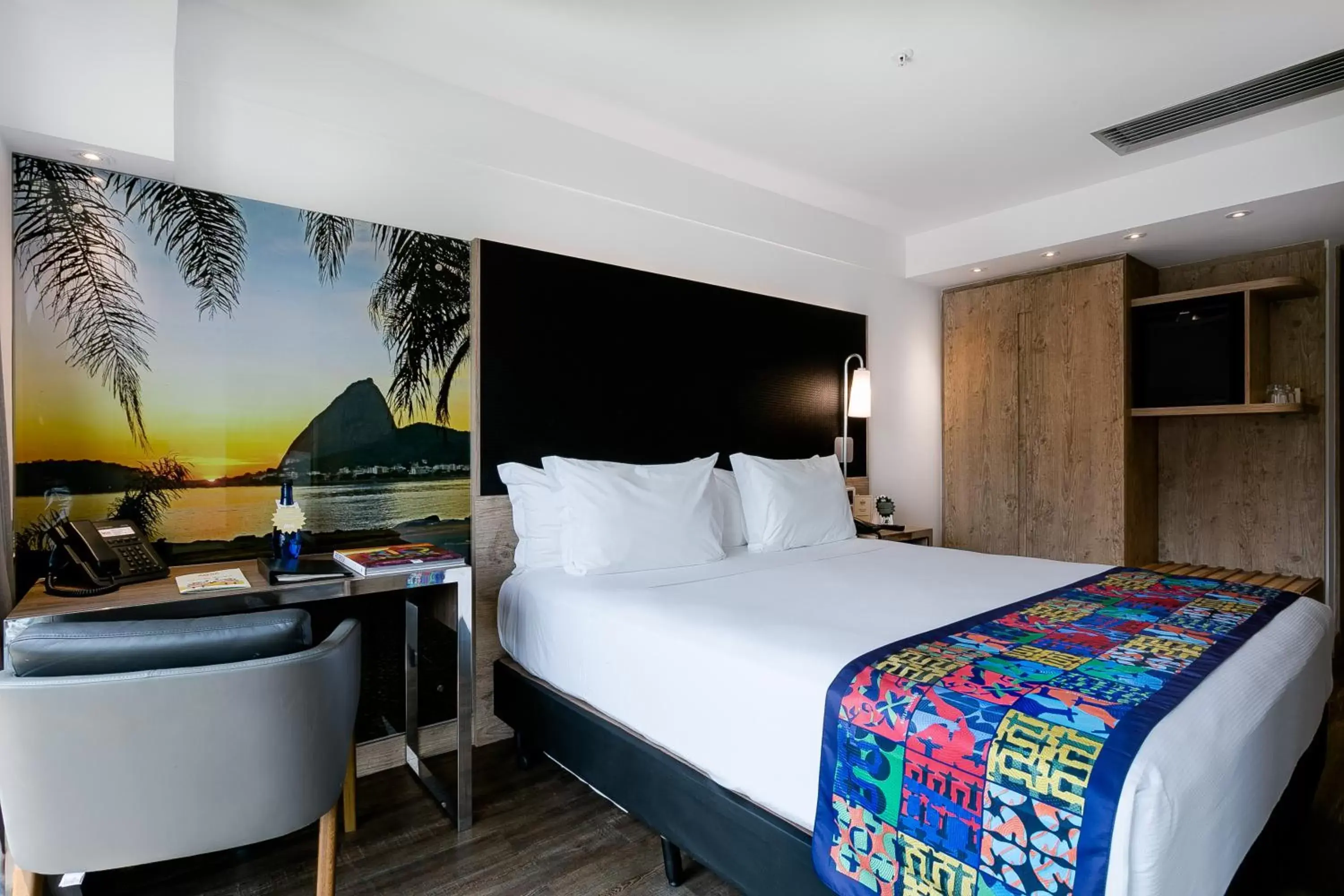 Bedroom, Bed in Arena Ipanema Hotel