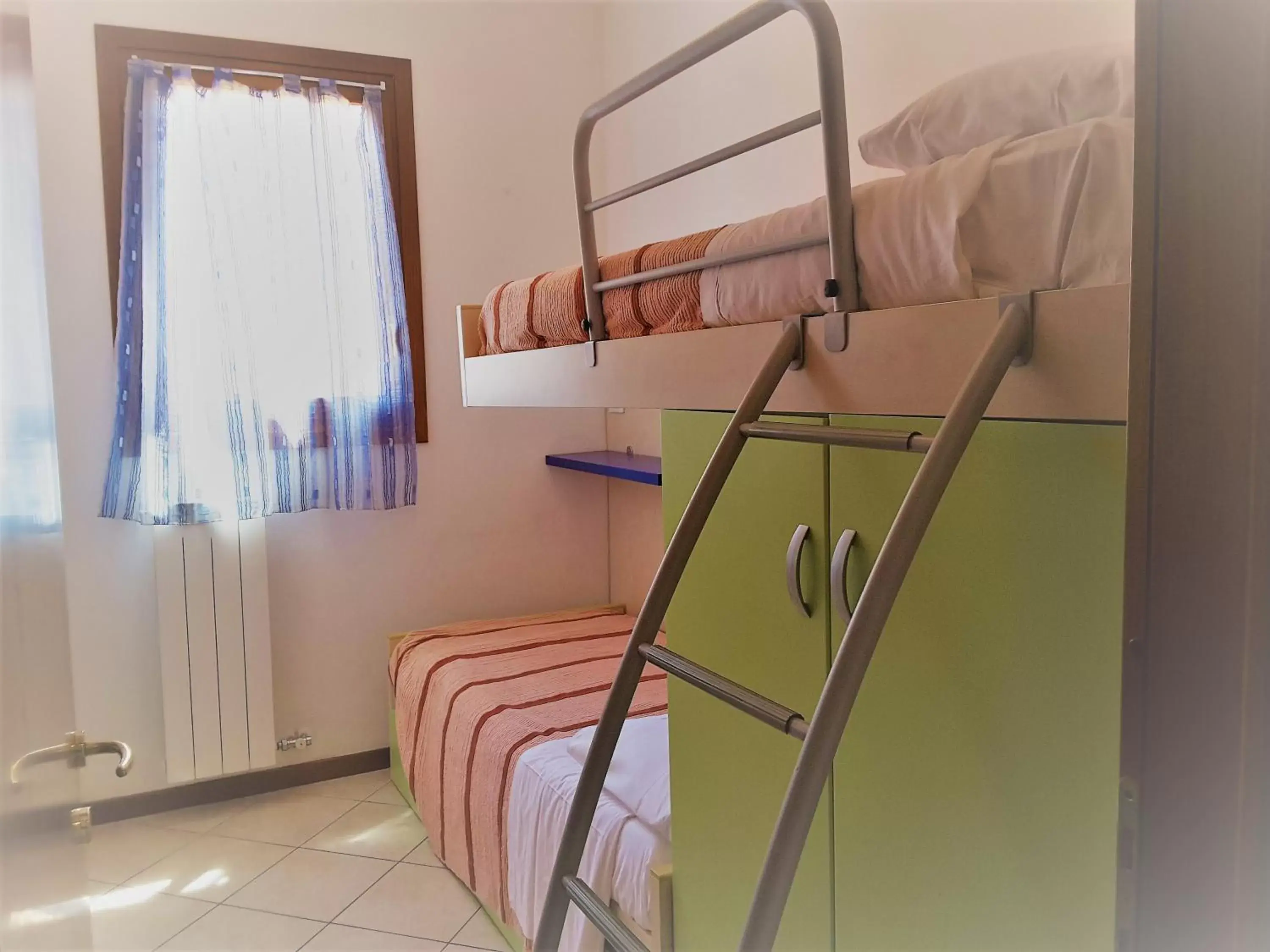 Bunk Bed in Villaggio dei Fiori Apart- Hotel 3 Stars - Family Resort