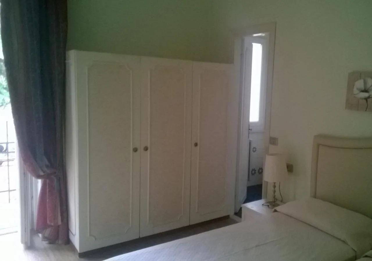 Bed in Grand Hotel Regina Salsomaggiore