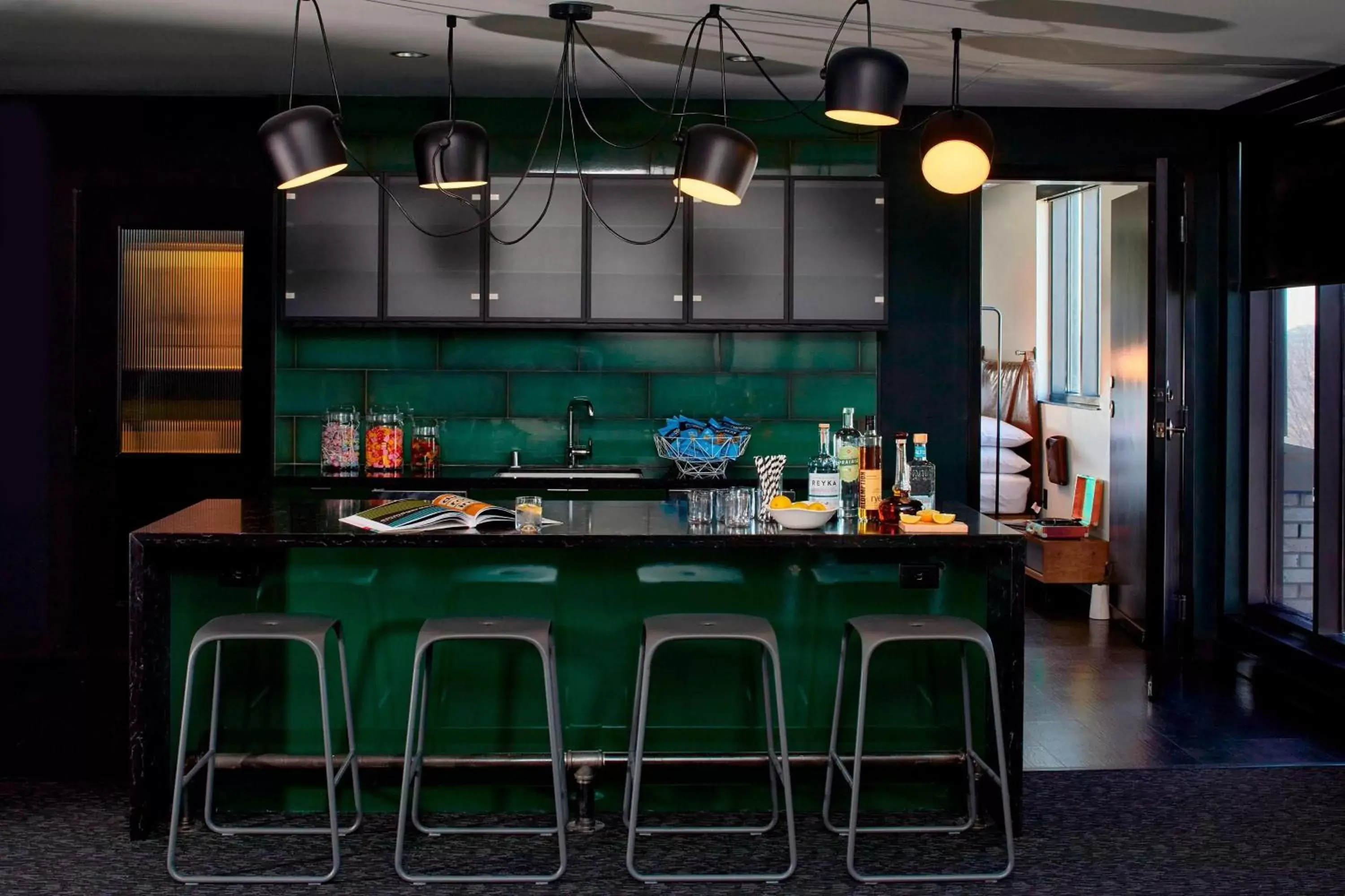 Meeting/conference room, Kitchen/Kitchenette in MOXY Minneapolis Uptown