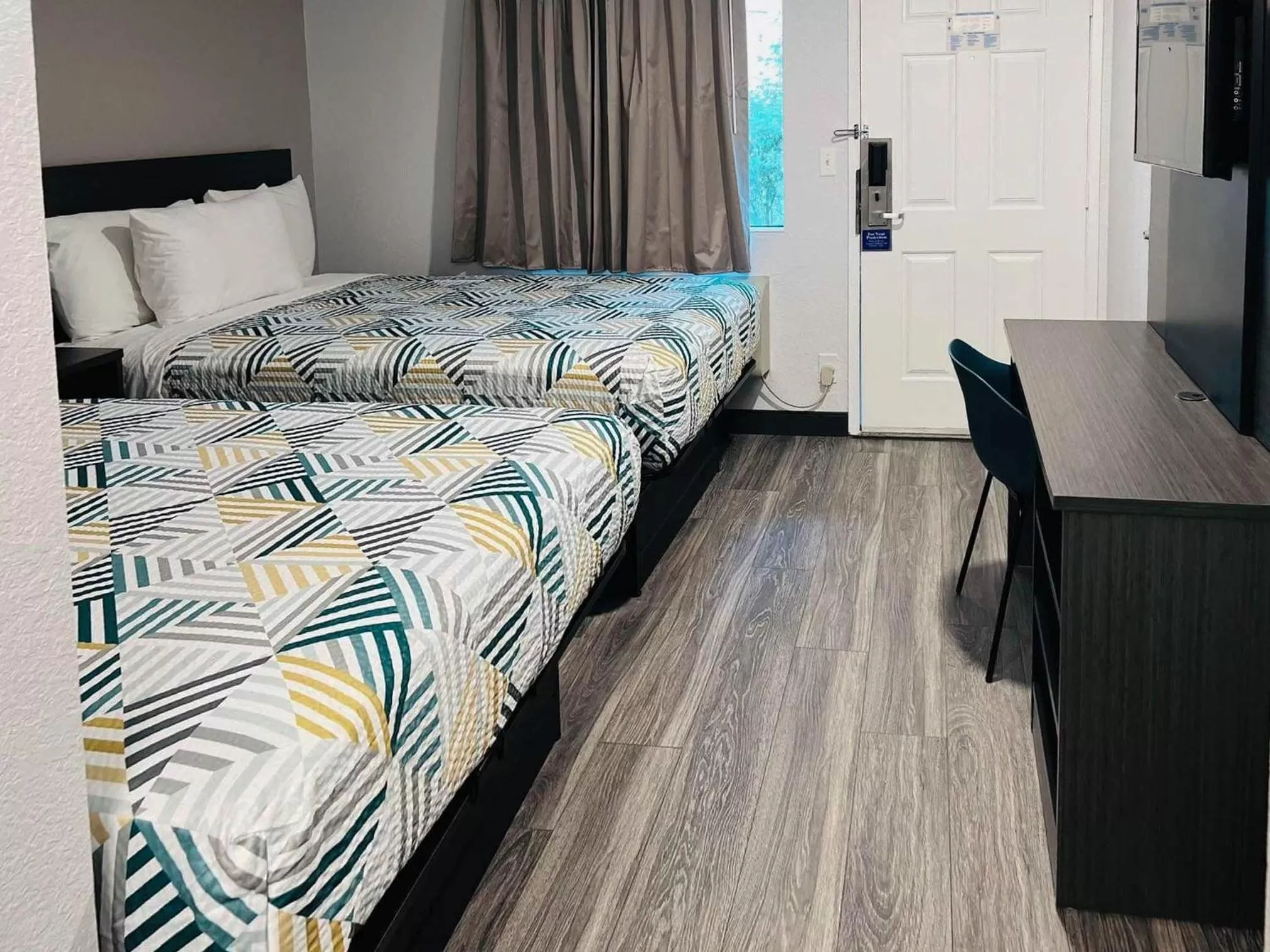 Bedroom, Bed in Motel 6-Marina, CA - Monterey