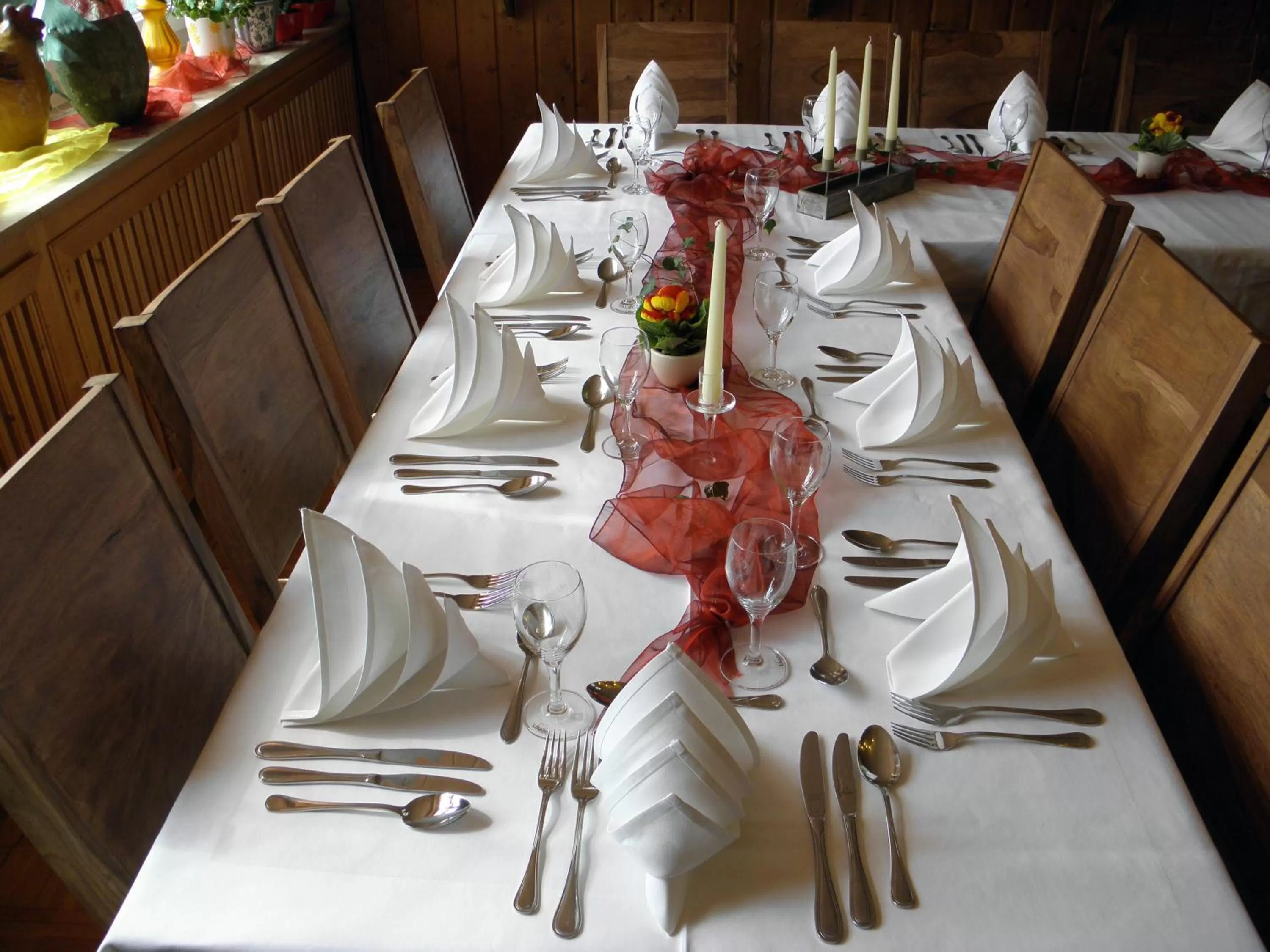 Restaurant/places to eat in Alb Hotel Schalksburg