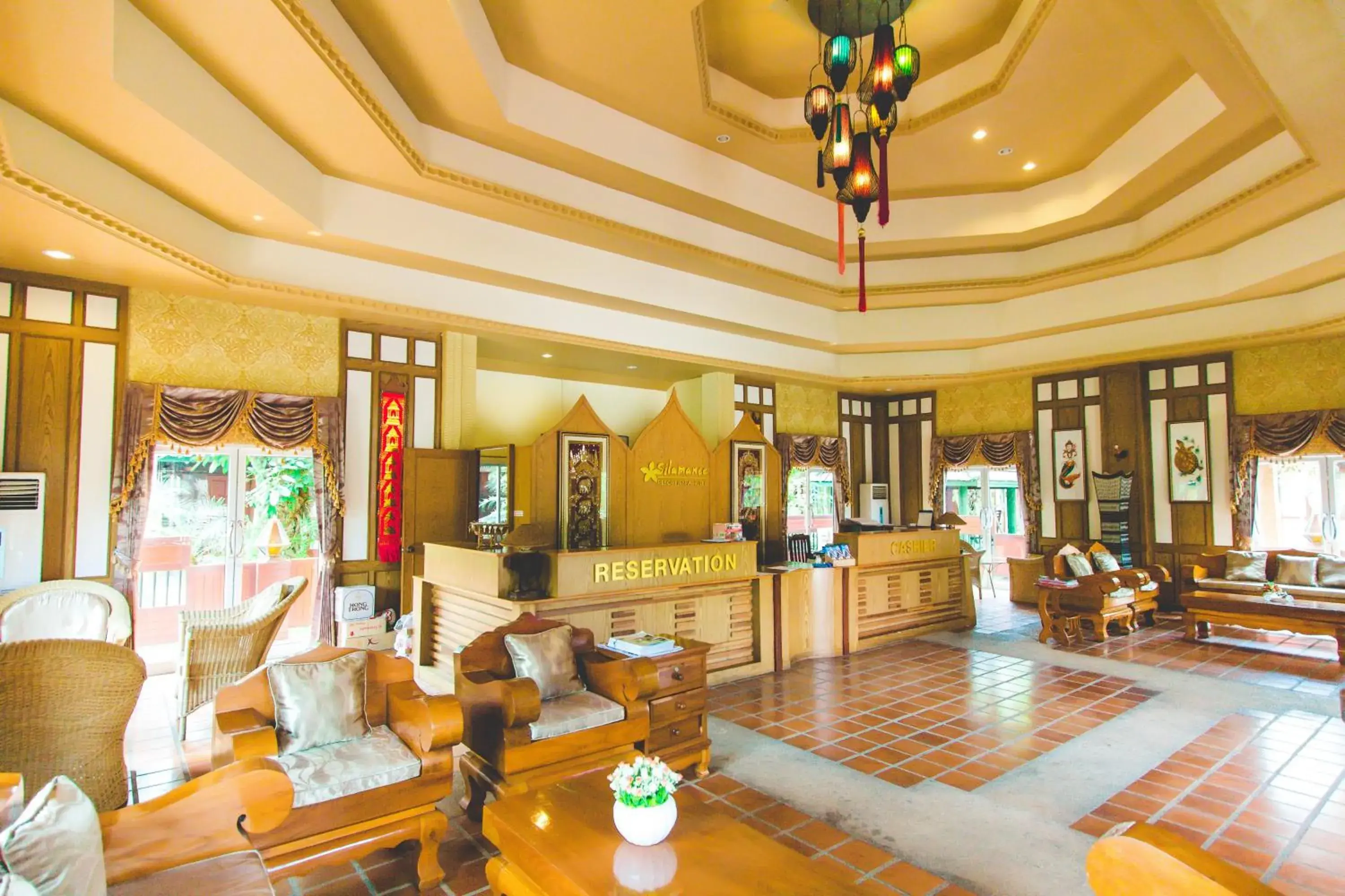 Lobby or reception, Lounge/Bar in Silamanee Resort & Spa