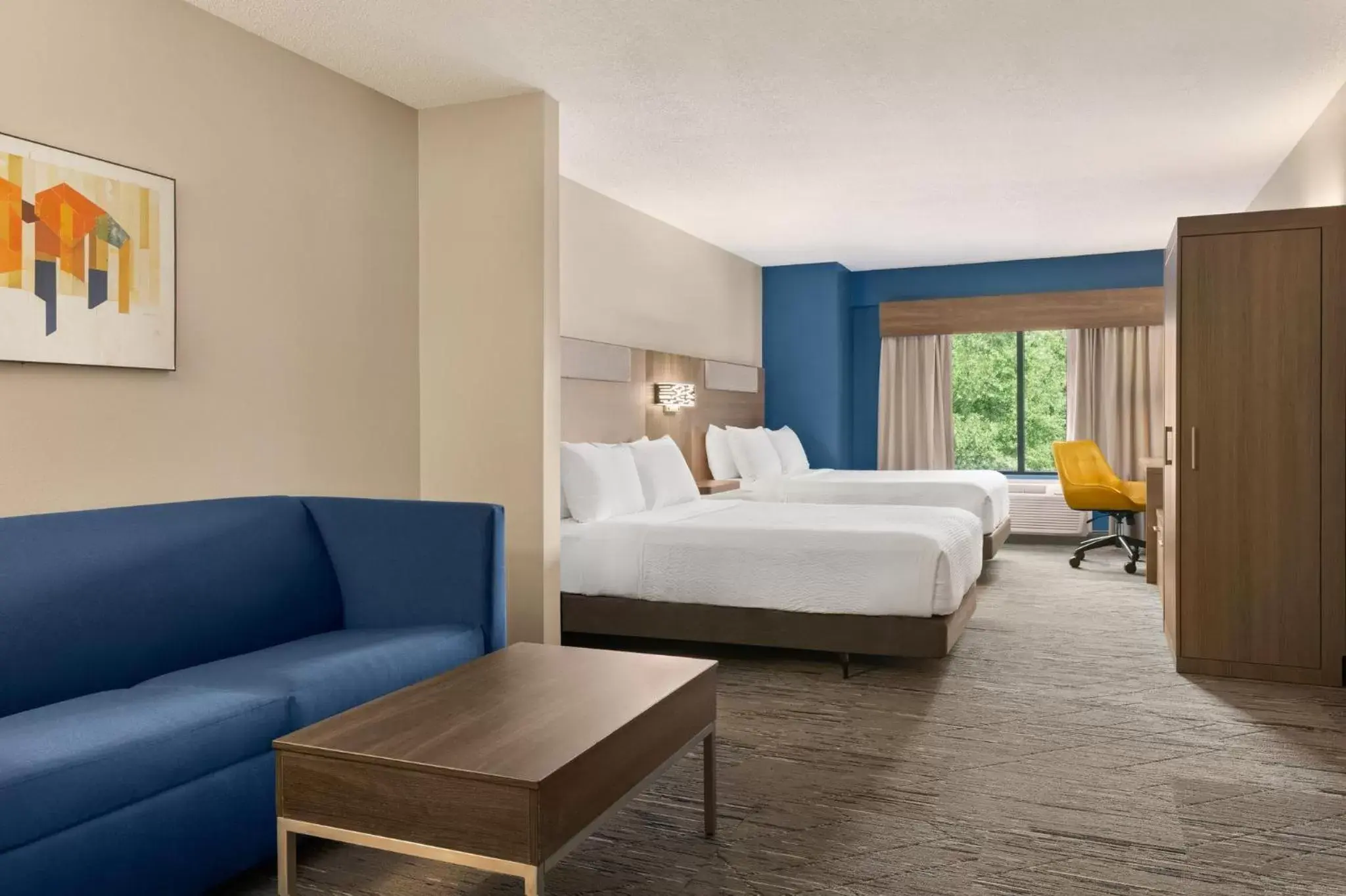 Photo of the whole room in Holiday Inn Express Hotel & Suites Greenville-Downtown, an IHG Hotel