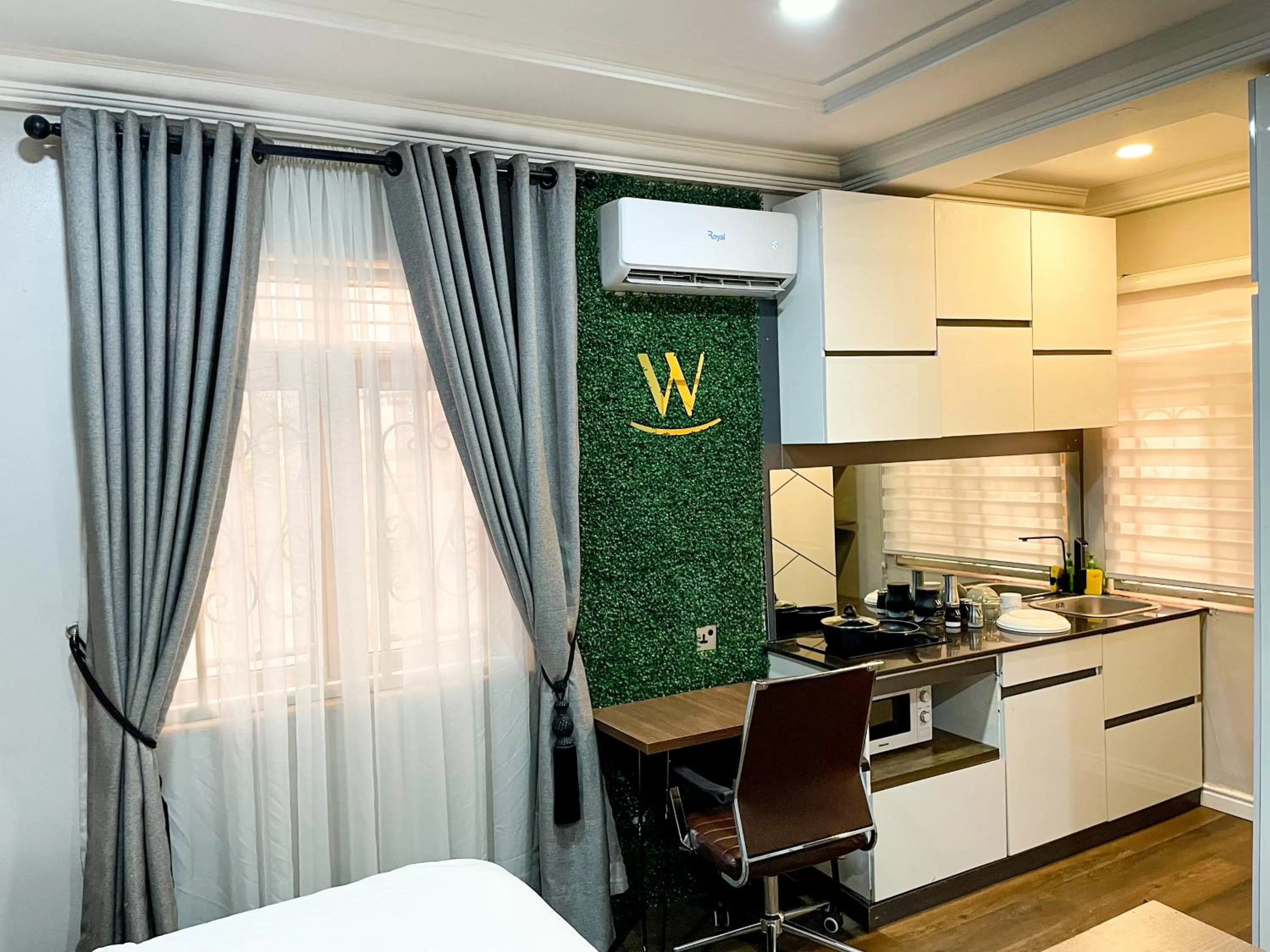 Kitchen or kitchenette in Whytescape Serviced Apartments
