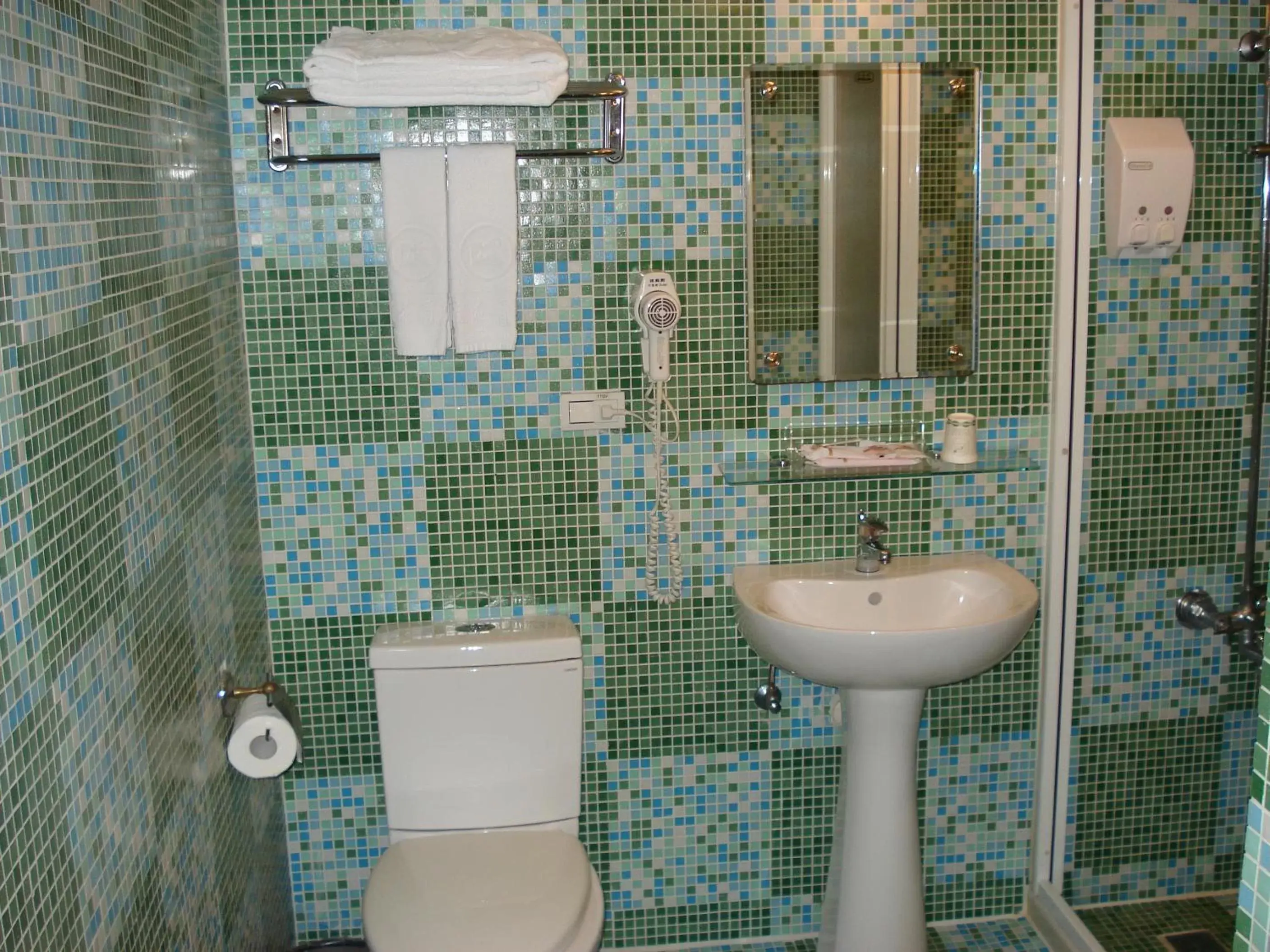 Bathroom in Attic Hotel