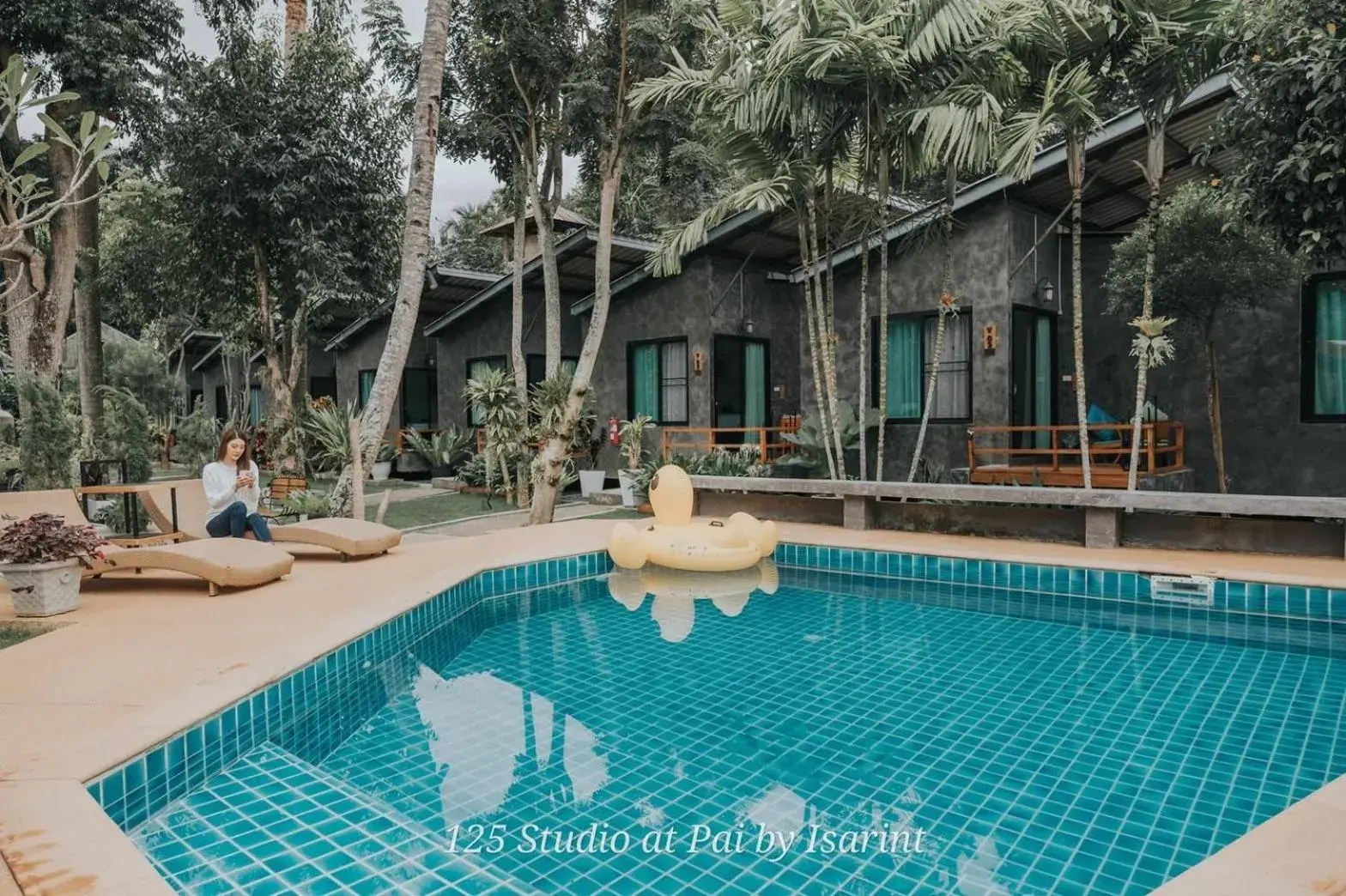 Swimming Pool in Family House @ Pai