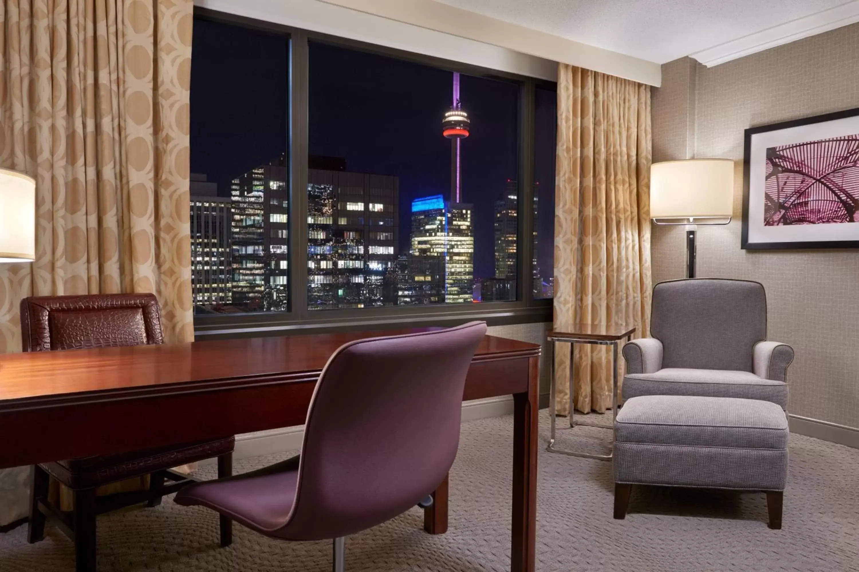 Photo of the whole room in Sheraton Centre Toronto Hotel