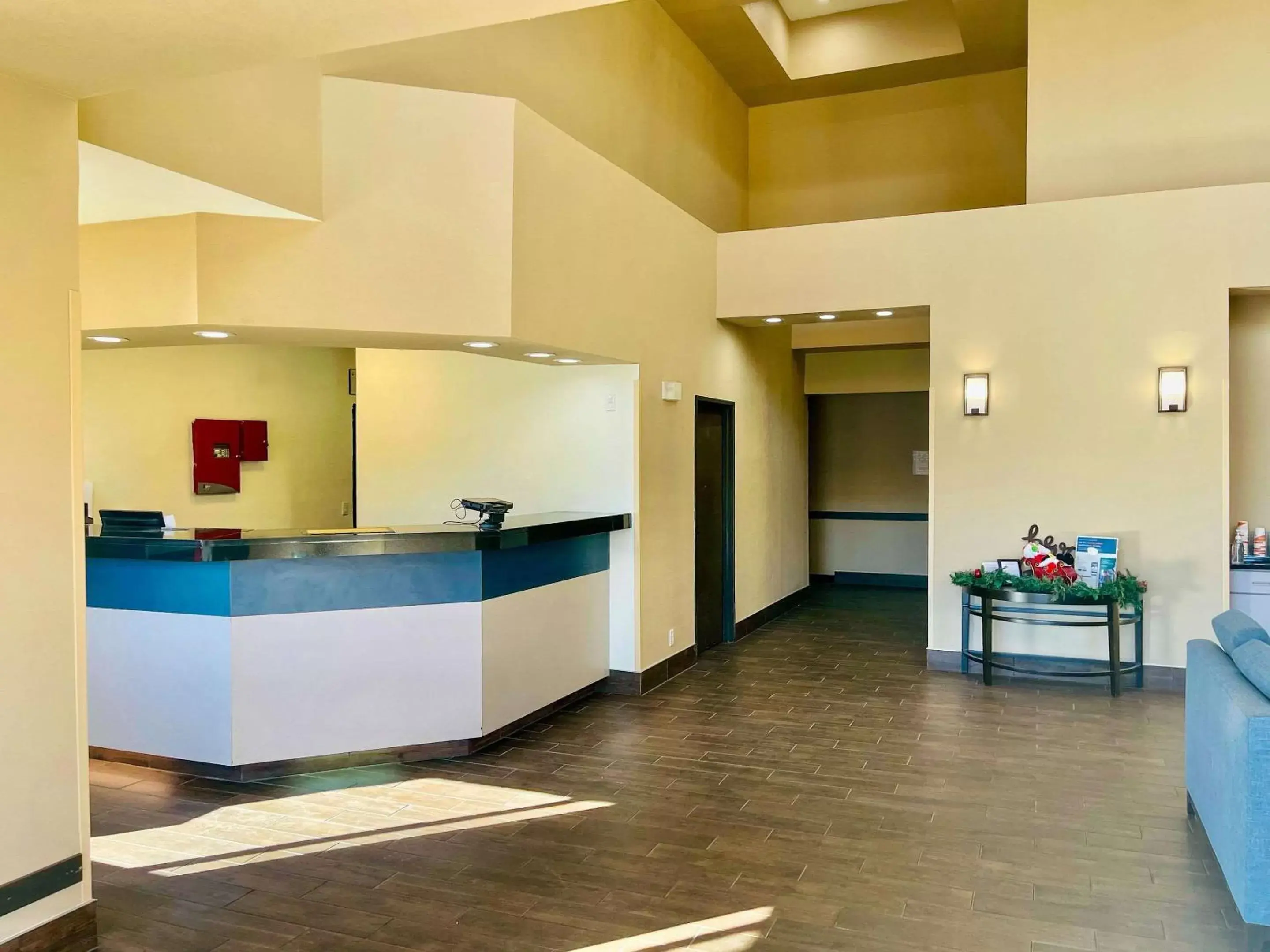 Lobby or reception, Lobby/Reception in Comfort Suites University Las Cruces