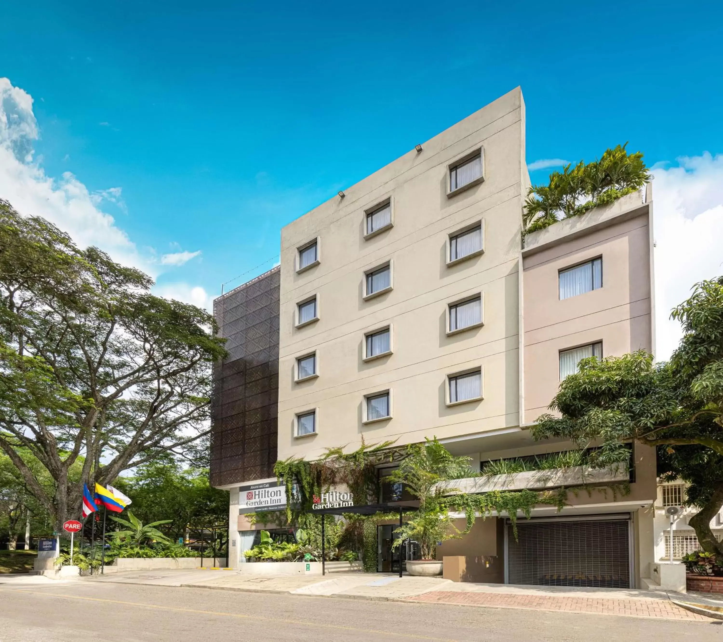 Property Building in Hilton Garden Inn Cali Ciudad Jardin