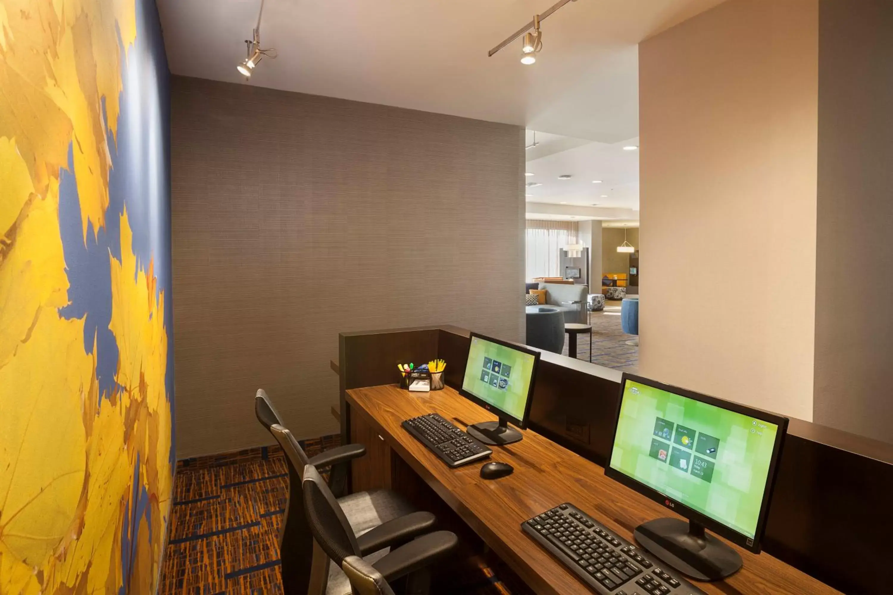 Business facilities in Courtyard by Marriott Toronto Northeast/Markham