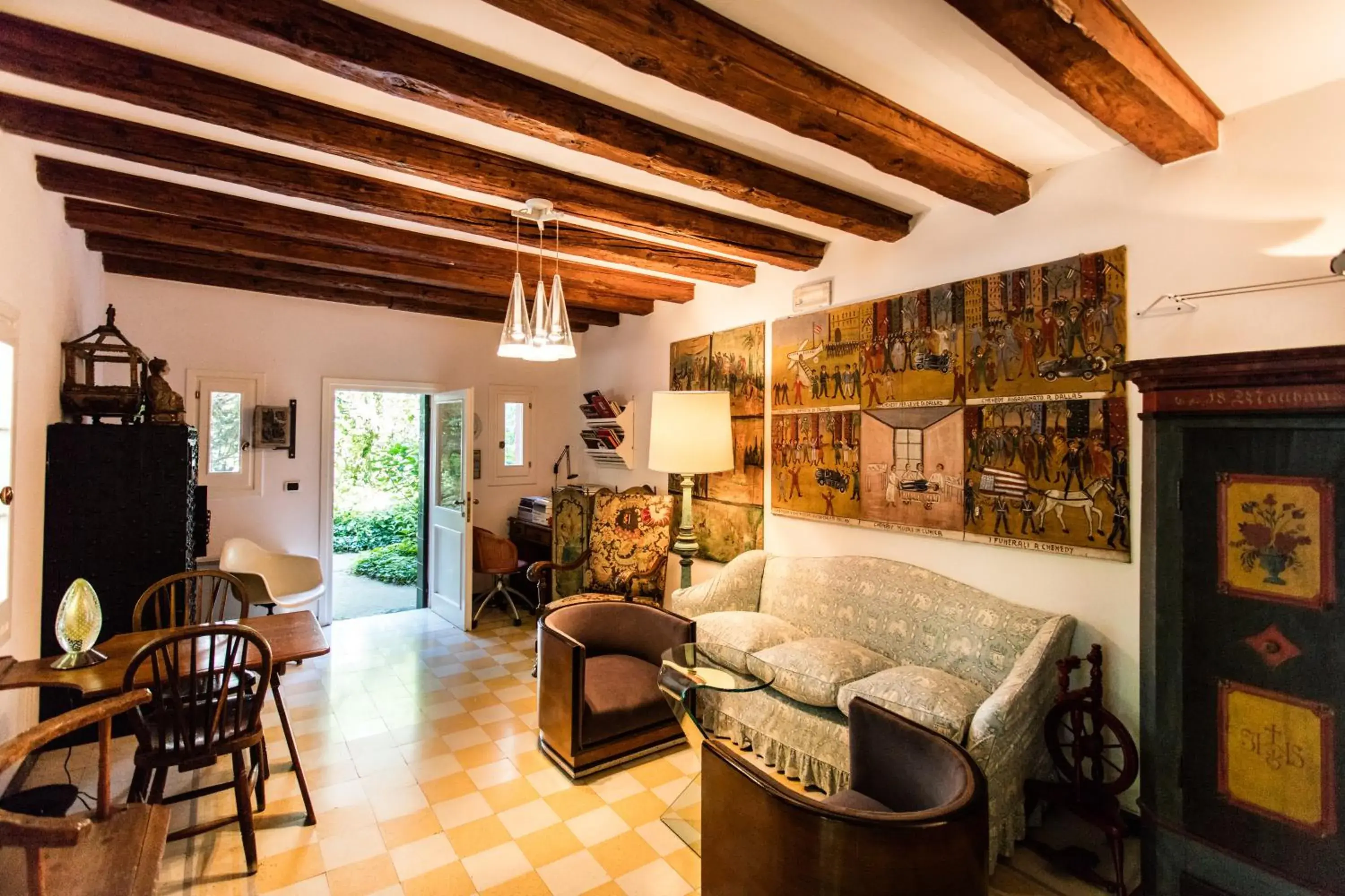 Library, Seating Area in Residenza d'Epoca Albergo Quattro Fontane