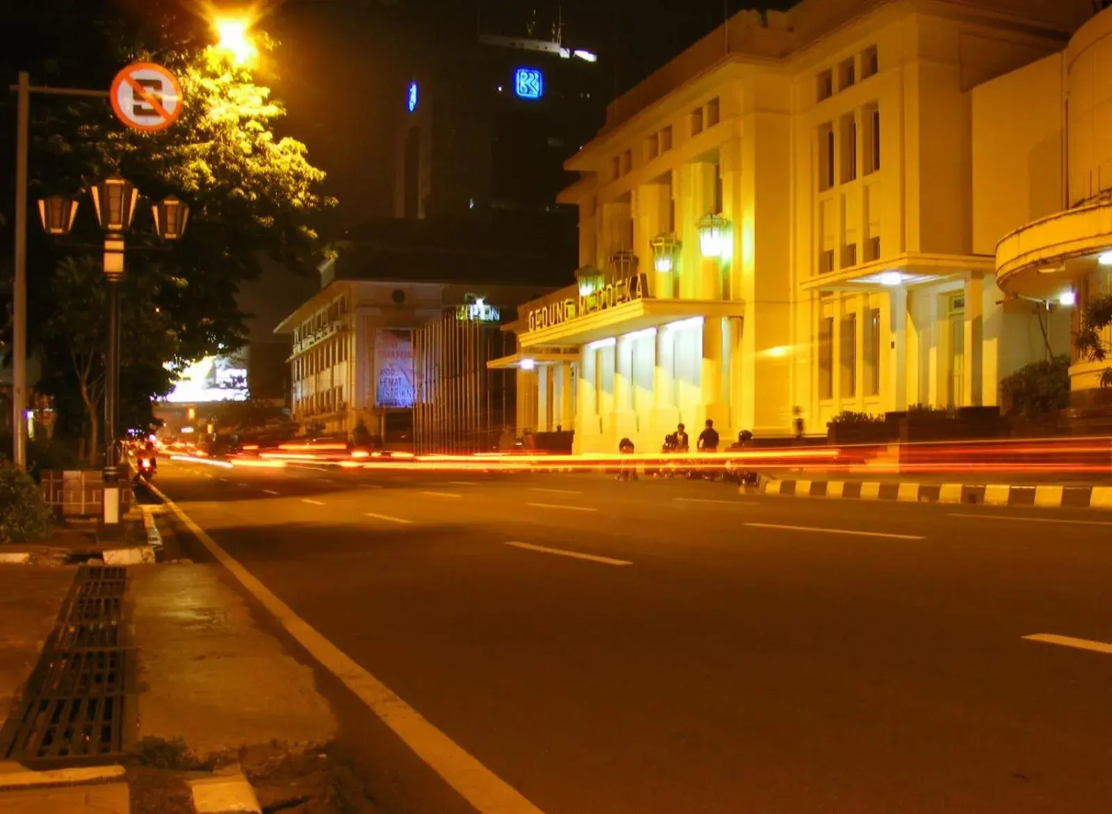 Neighbourhood, Property Building in Pasar Baru Square Hotel Bandung