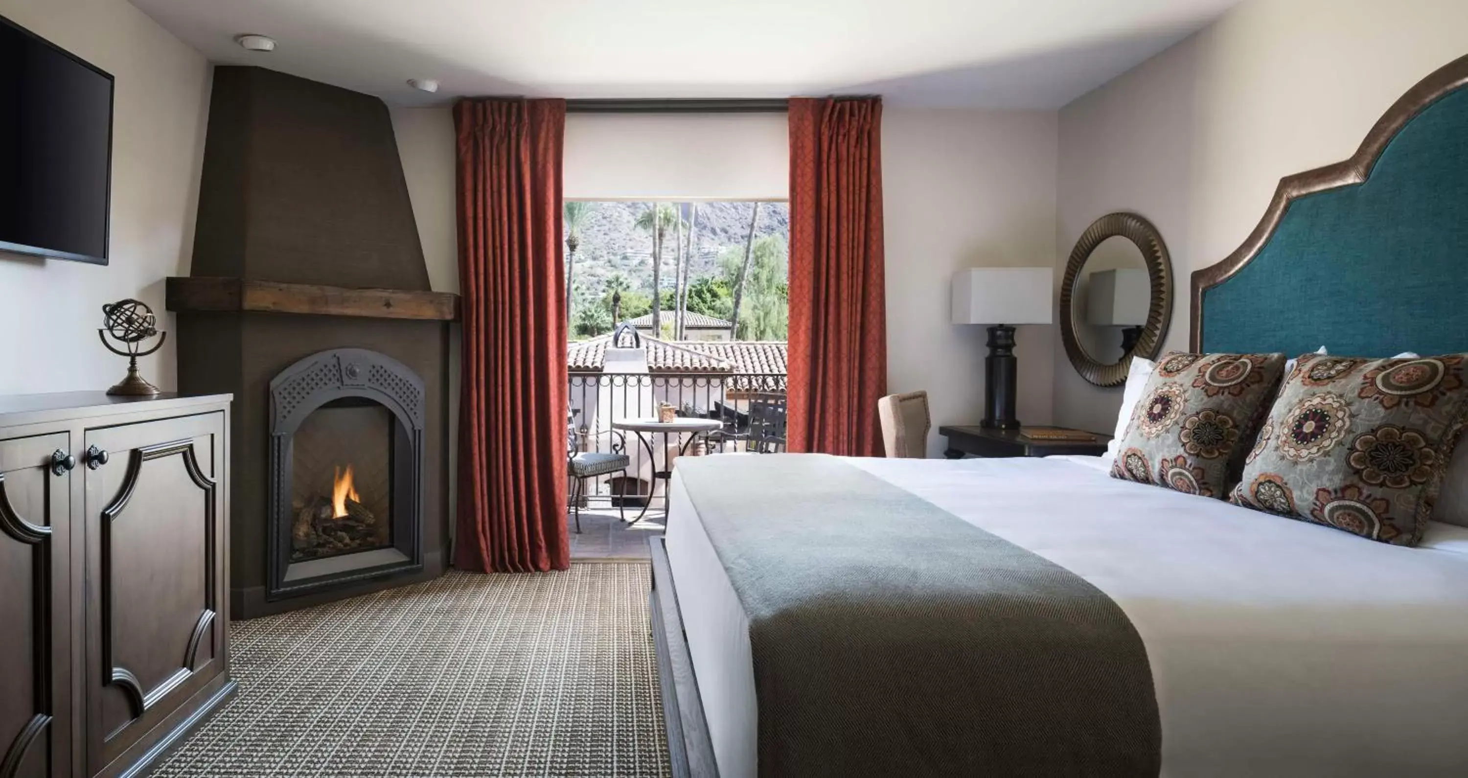 Bedroom, Bed in Royal Palms Resort and Spa, part of Hyatt