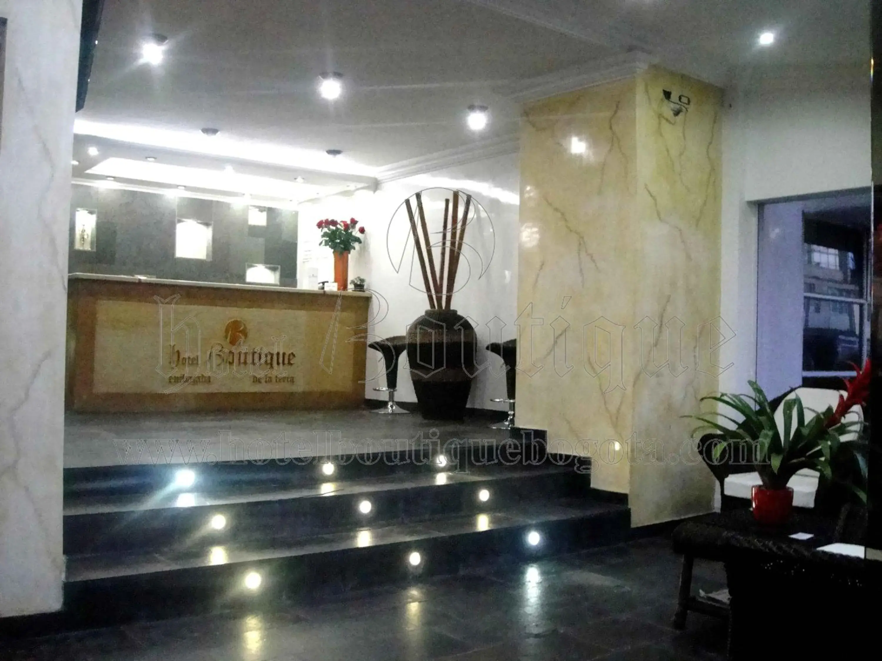 Lobby/Reception in Hotel Boutique Embajada de la Feria