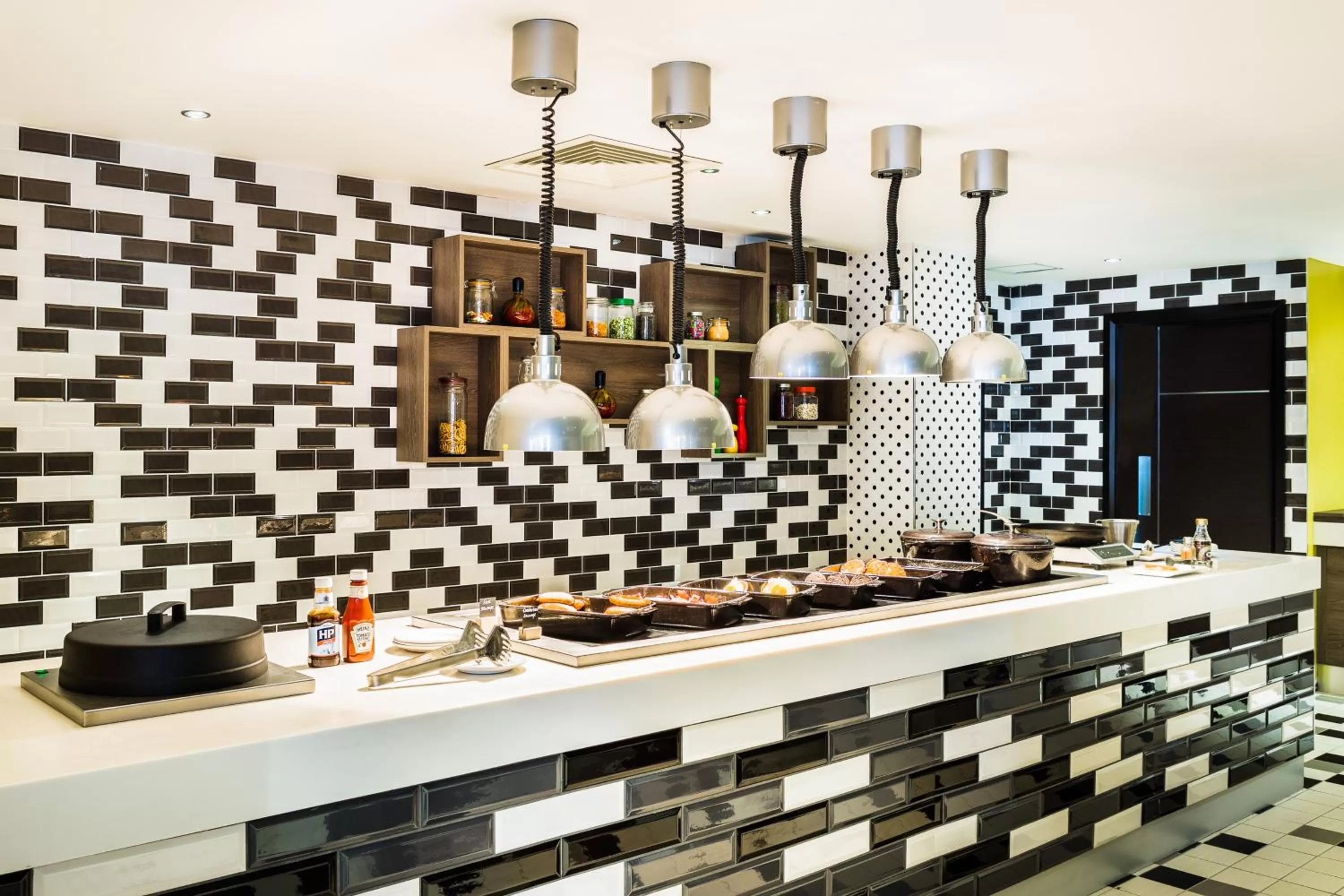 Breakfast in Holiday Inn London Watford Junction by IHG