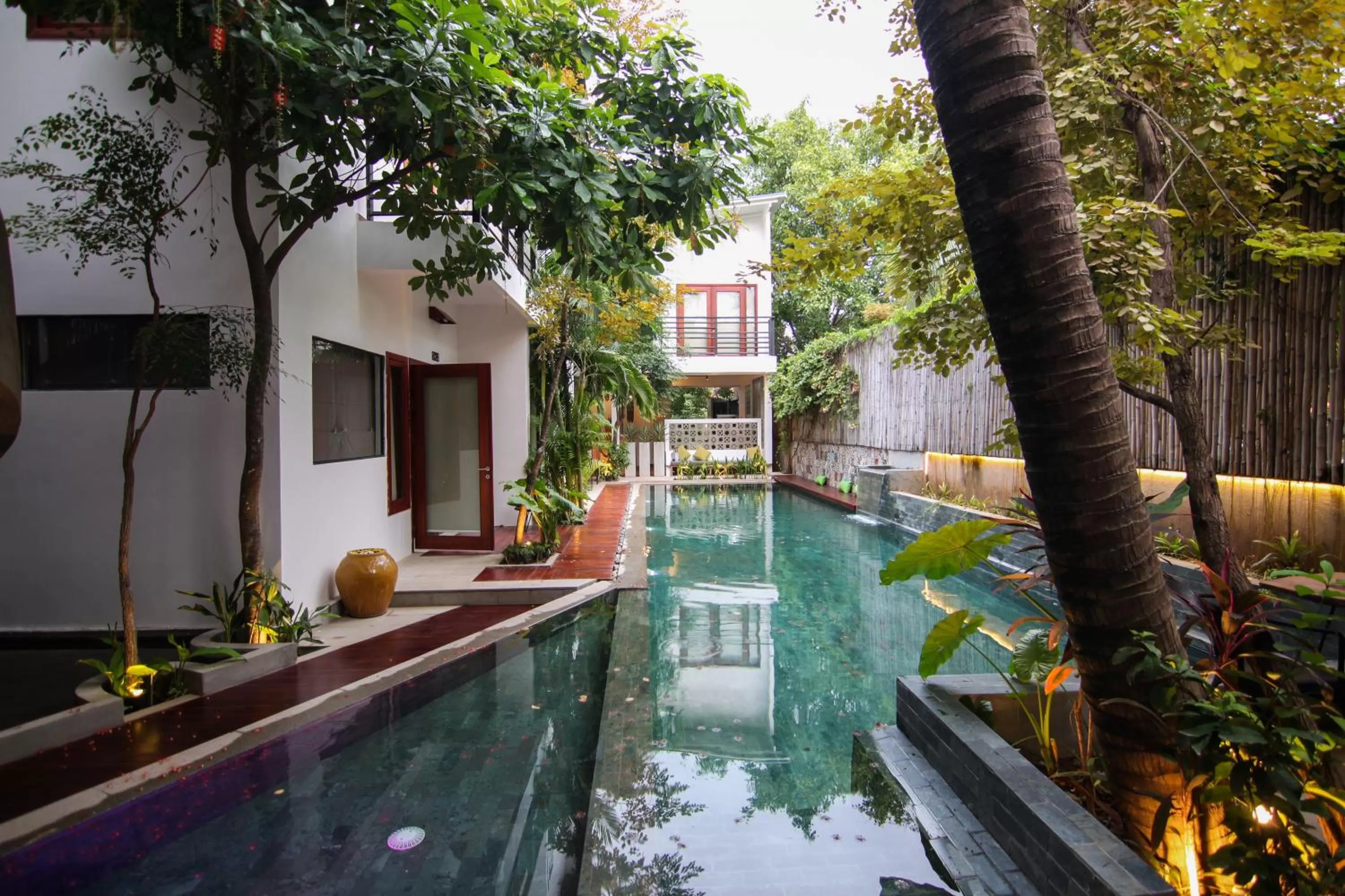 Swimming pool in Sarina Hotel & Villa