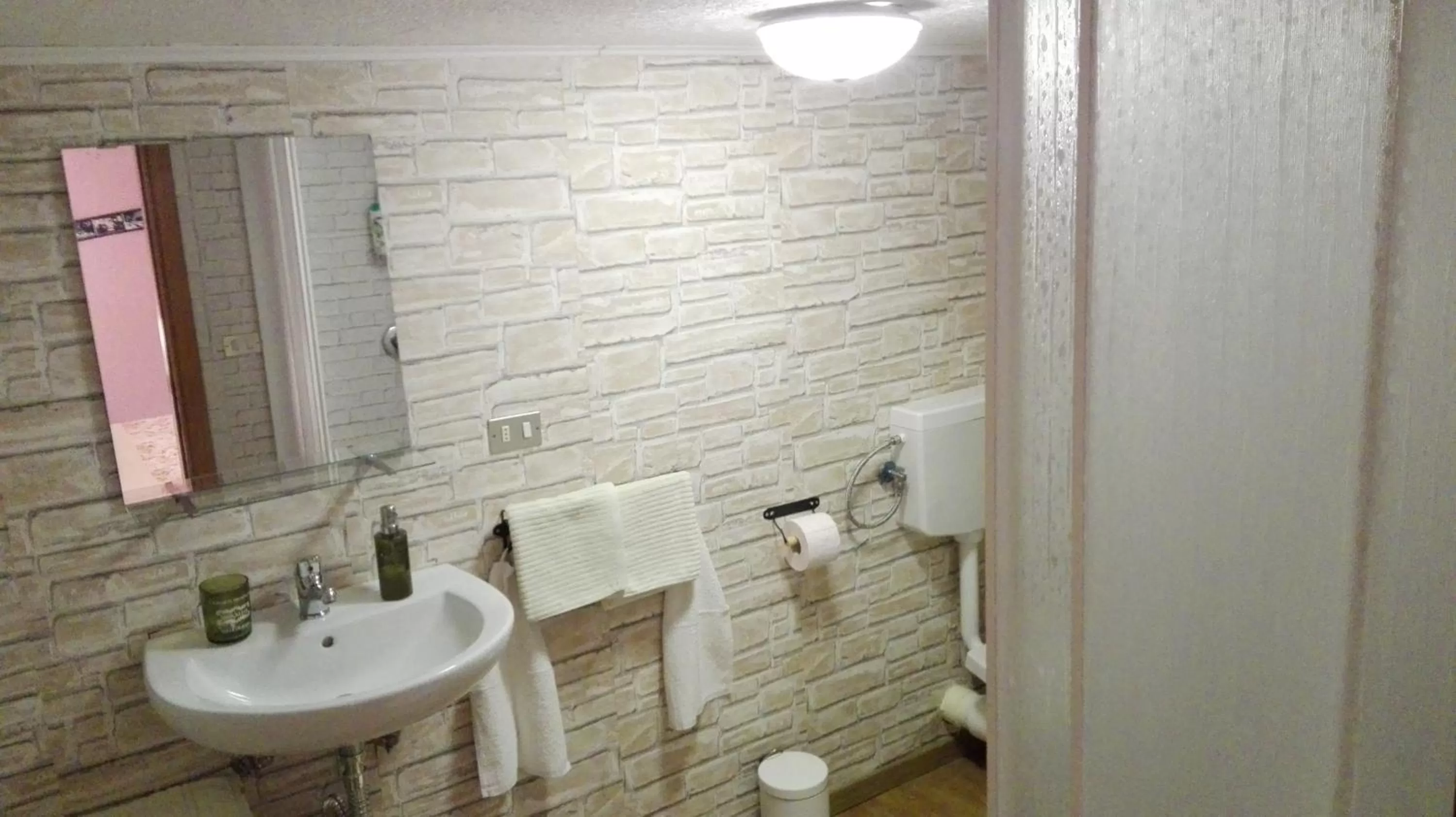 Bathroom in Casa Adelaide