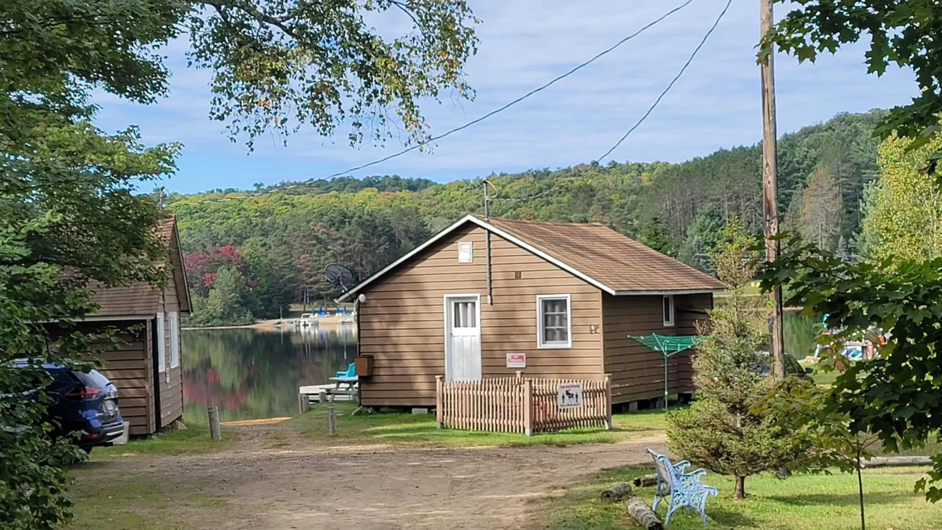 Property Building in Parkway Cottage Resort and Trading Post