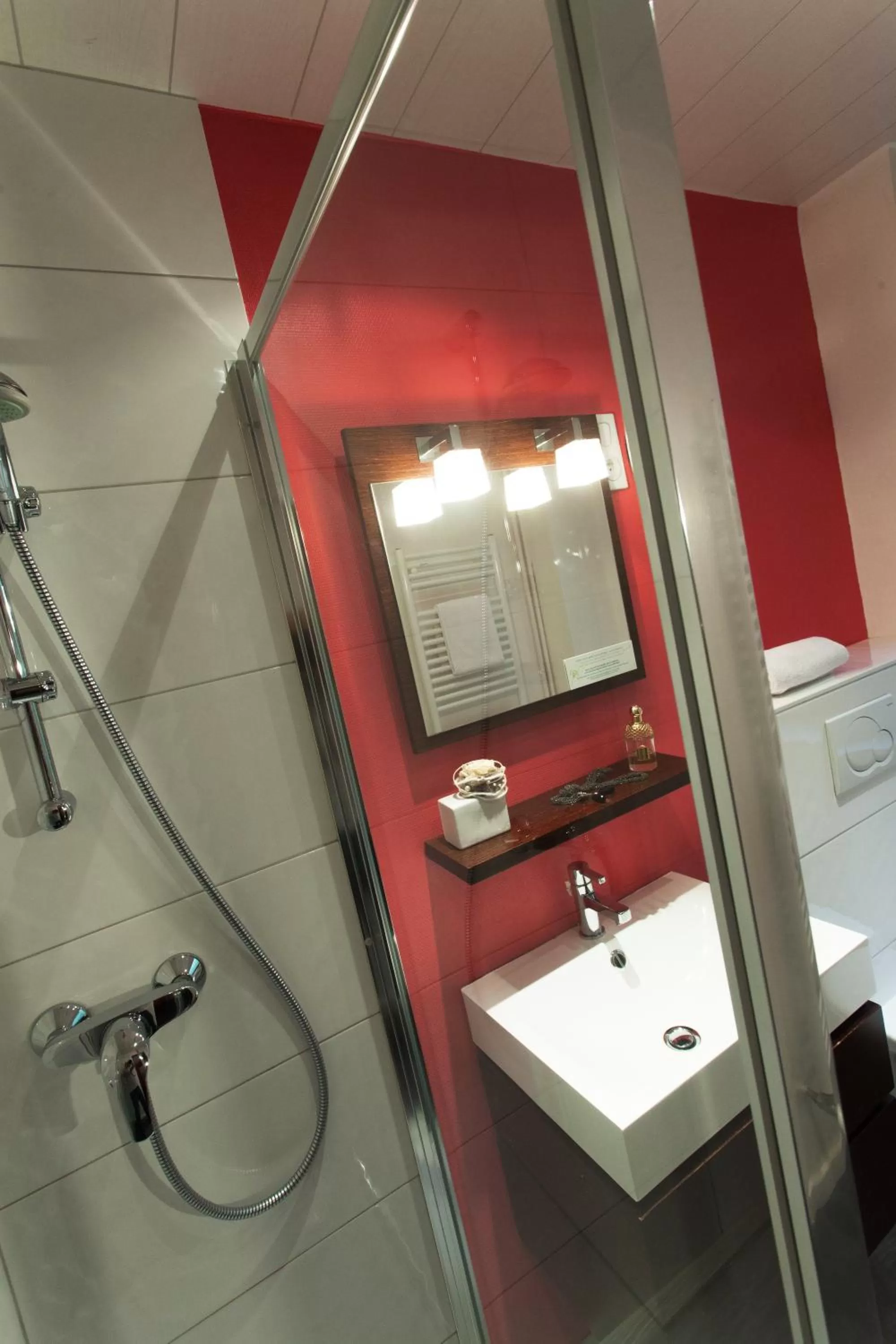 Bathroom in Hotel Restaurant Les Capucins