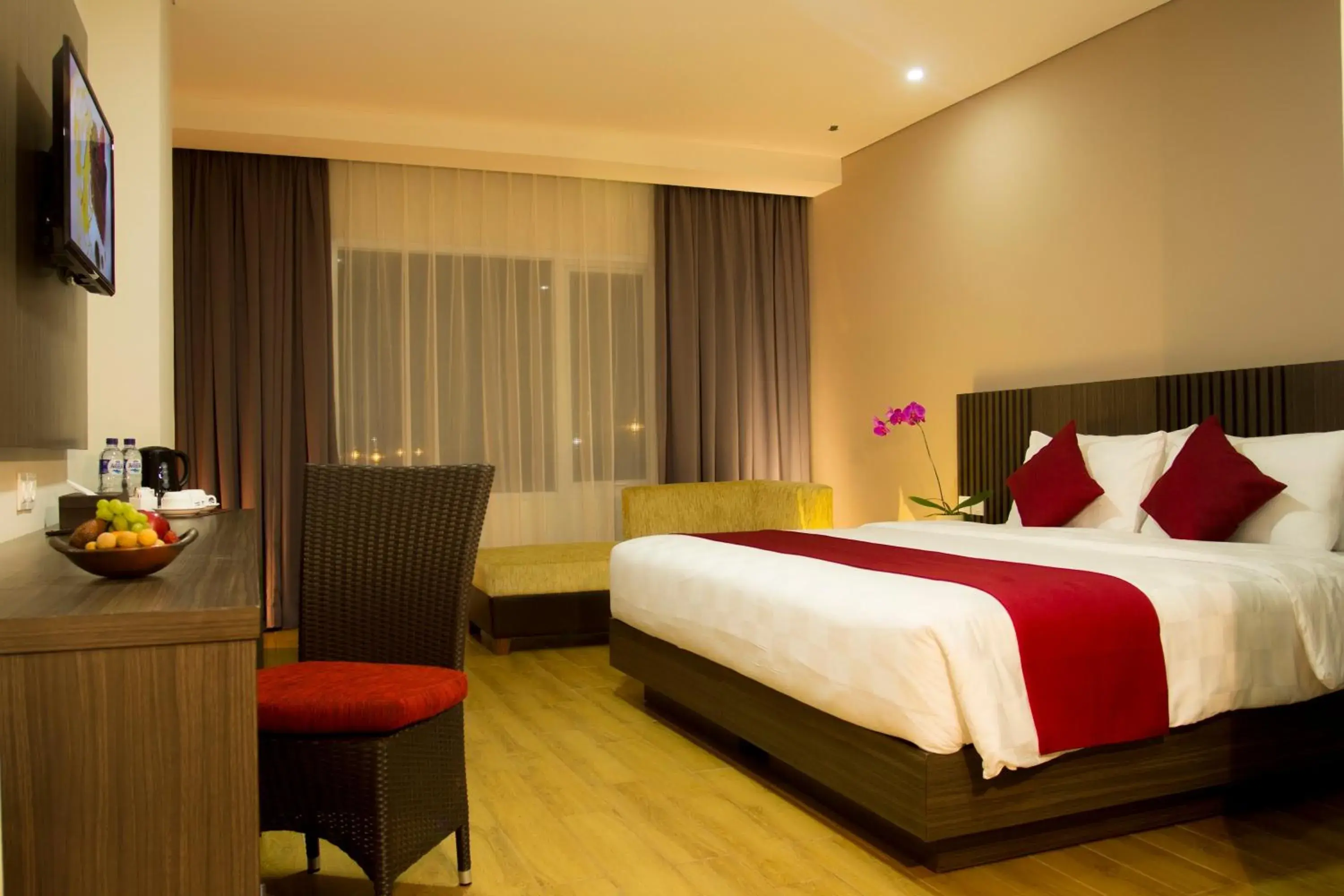 Bedroom, Bed in Merapi Merbabu Hotels Bekasi Bedroom, Bed in Merapi Merbabu Hotels Bekasi