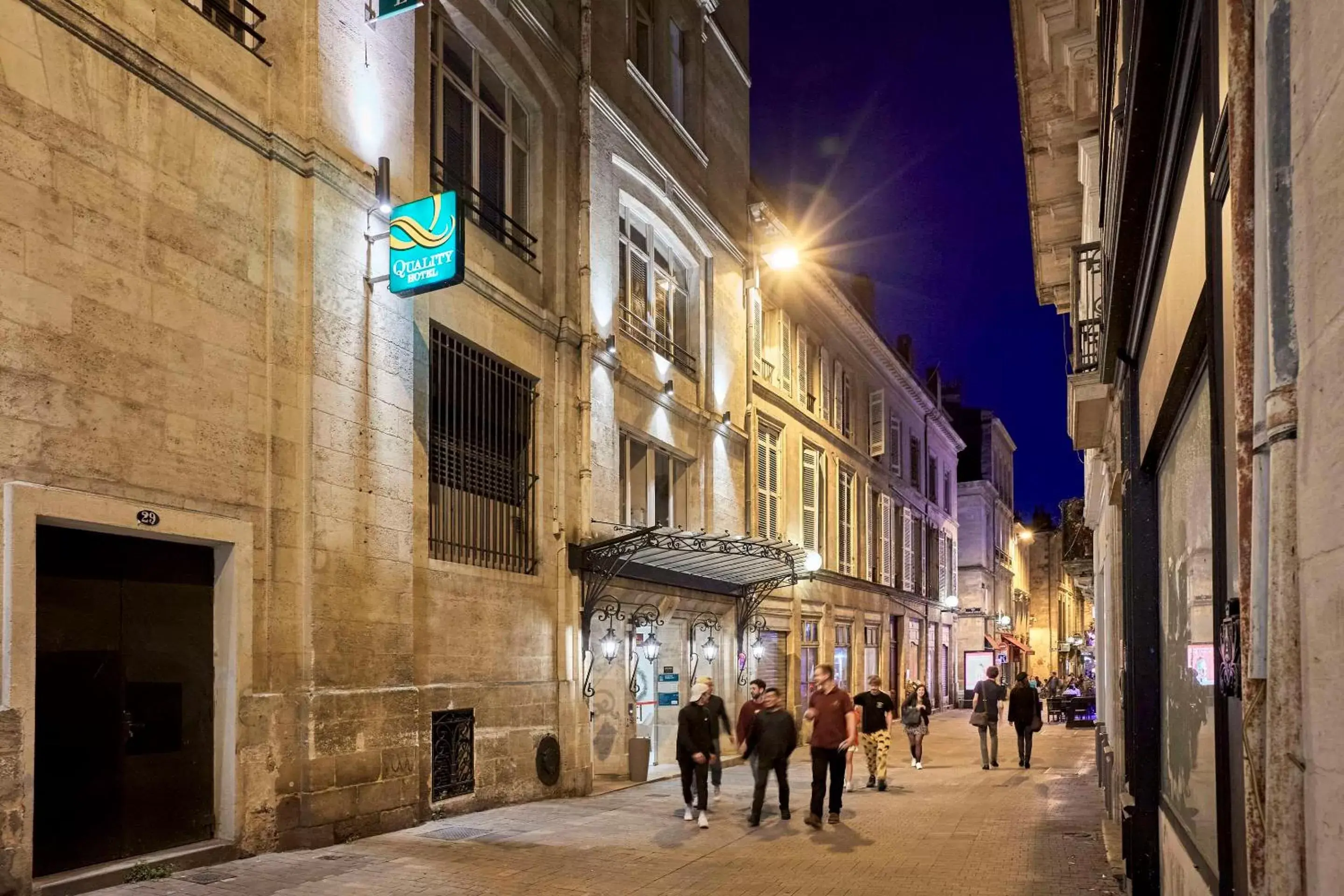 Property building in Quality Hotel Bordeaux Centre