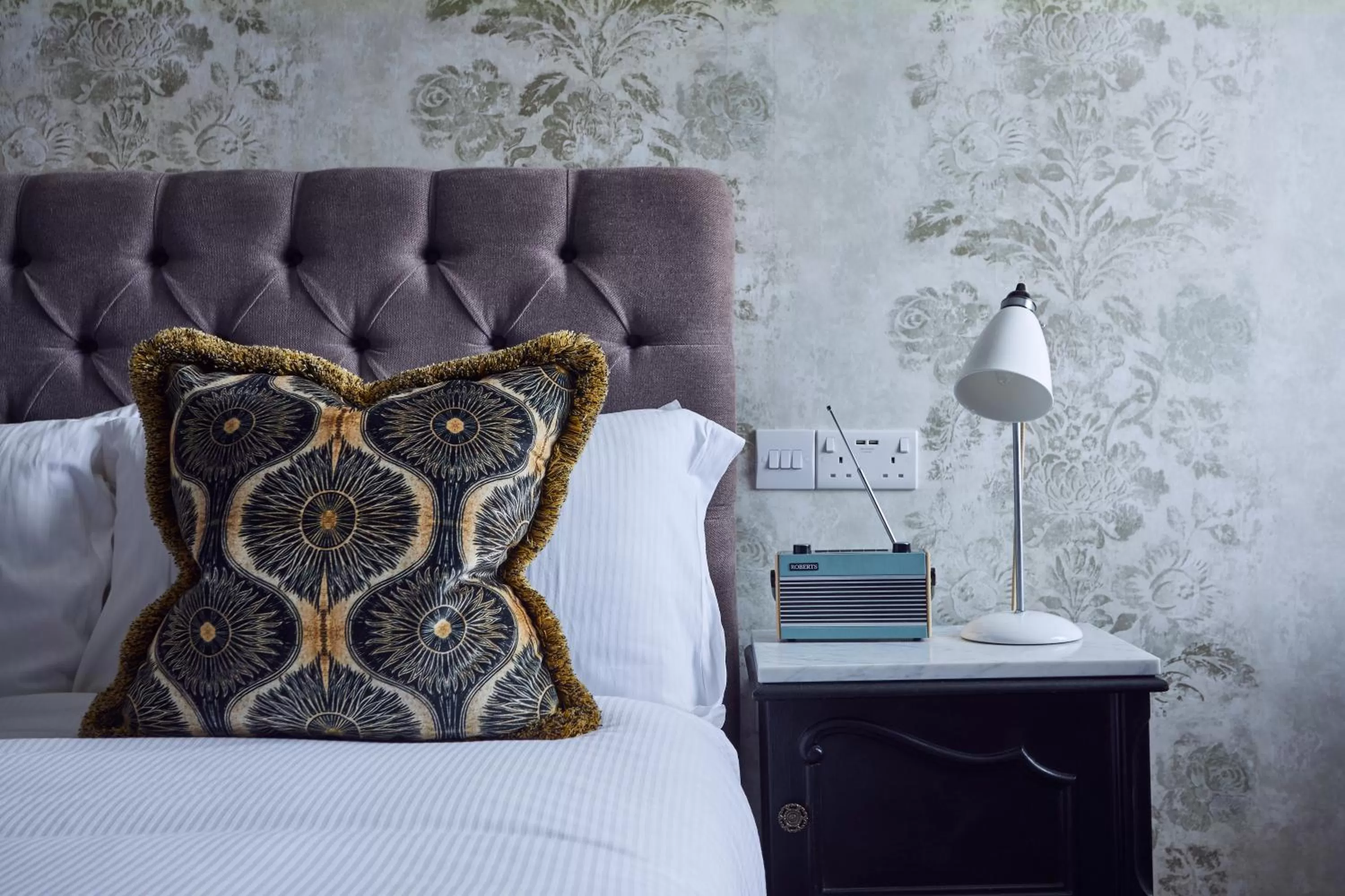 Bed in The King's Arms