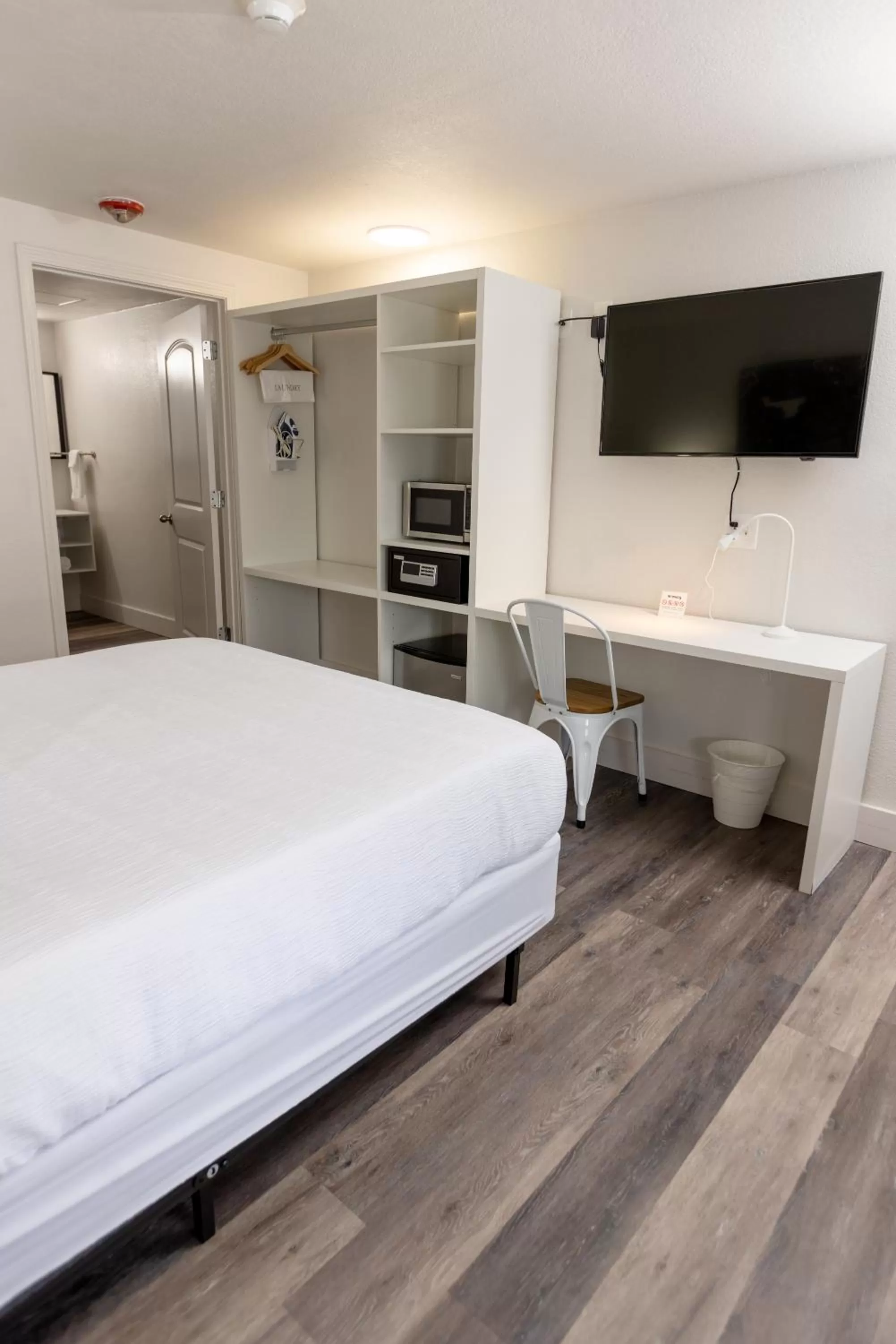 Bed in Oneway Brunswick