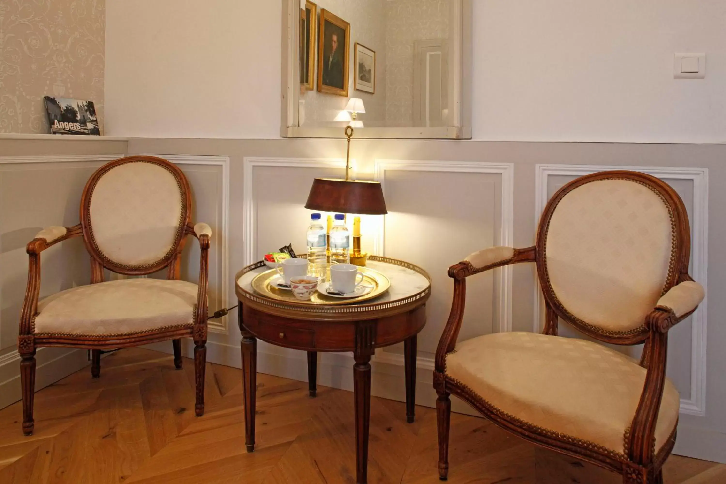 Living room, Seating Area in Les Chambres de Mathilde