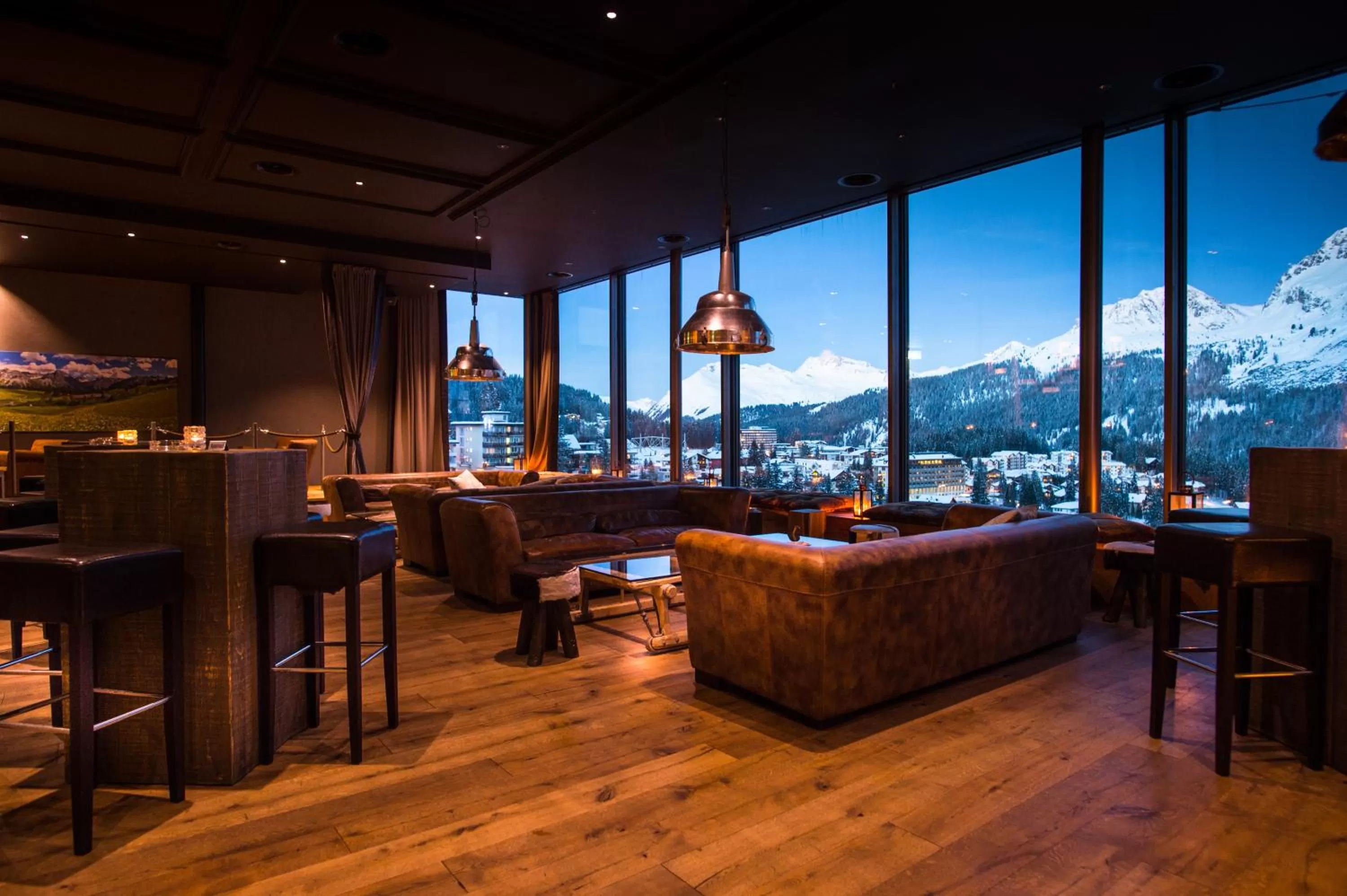 Evening entertainment, Mountain View in Kursaal Arosa