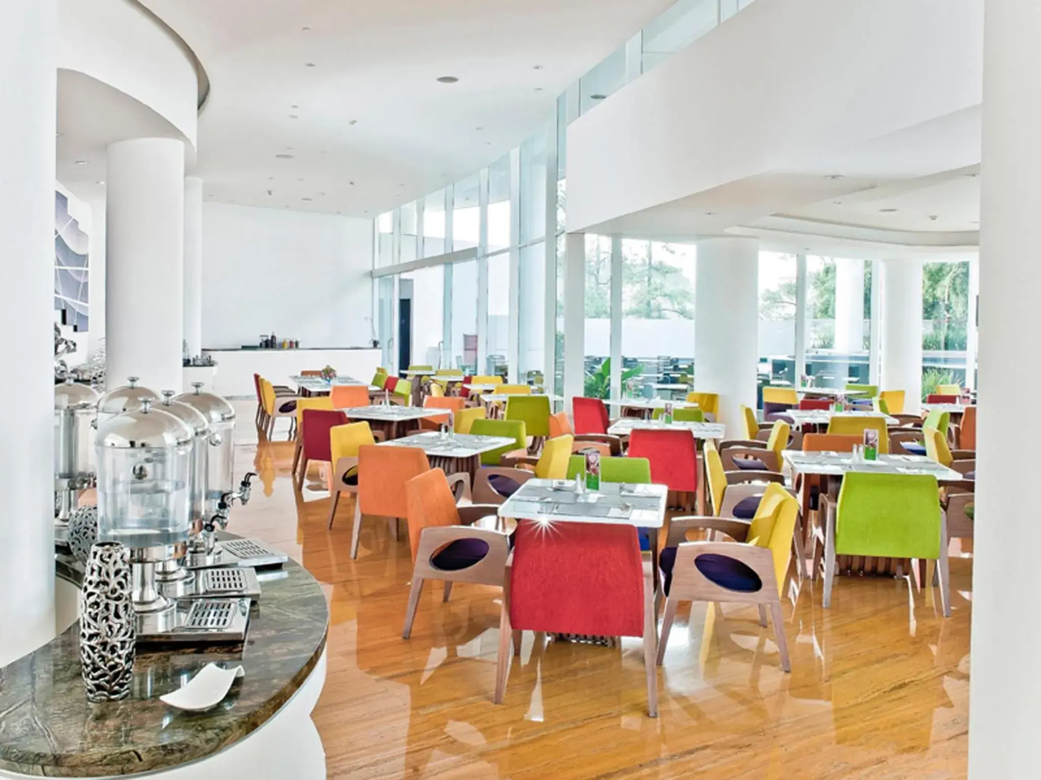 Dining area, Restaurant/Places to Eat in Sensa Hotel Bandung