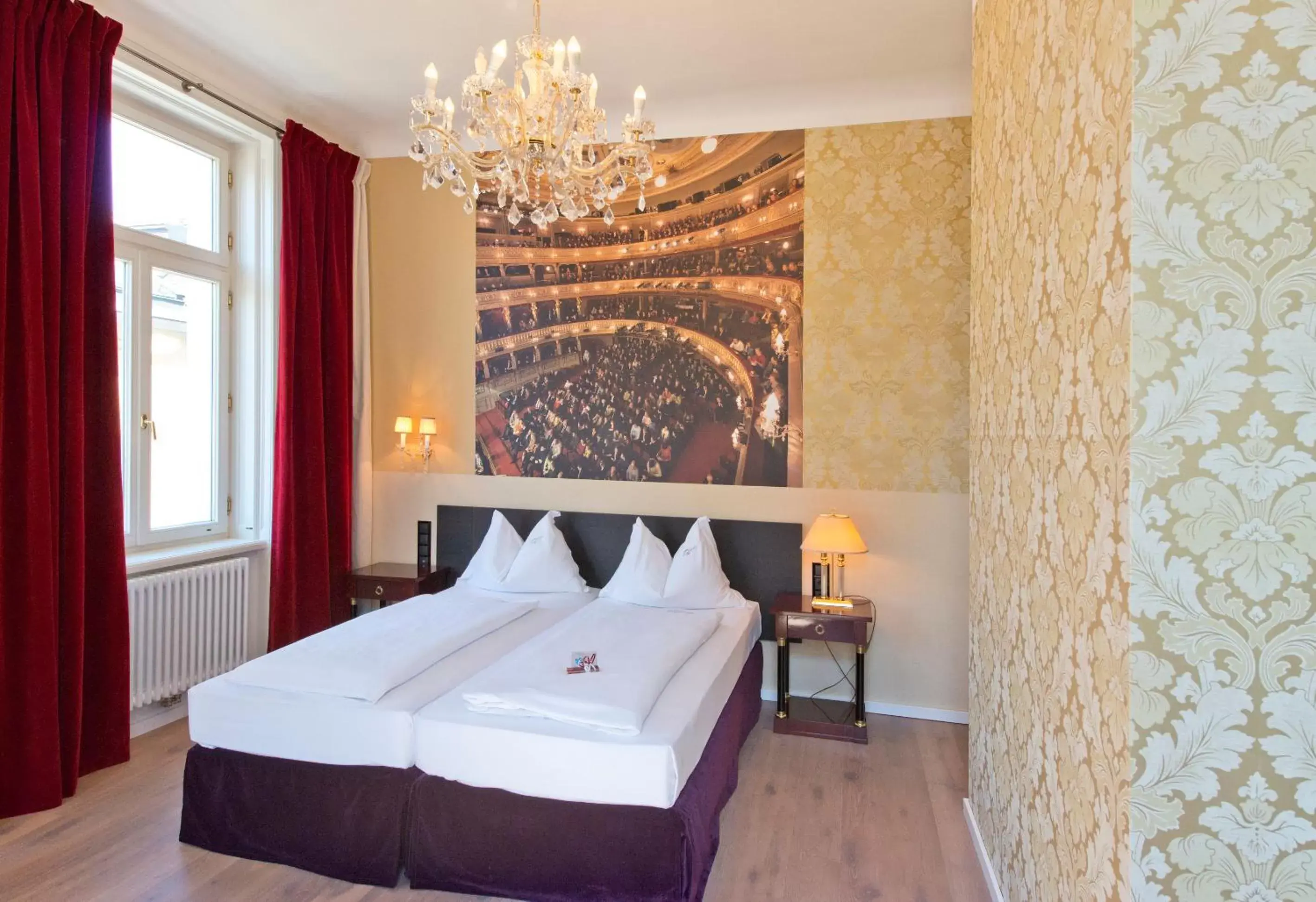Bed in Hotel Beethoven Wien