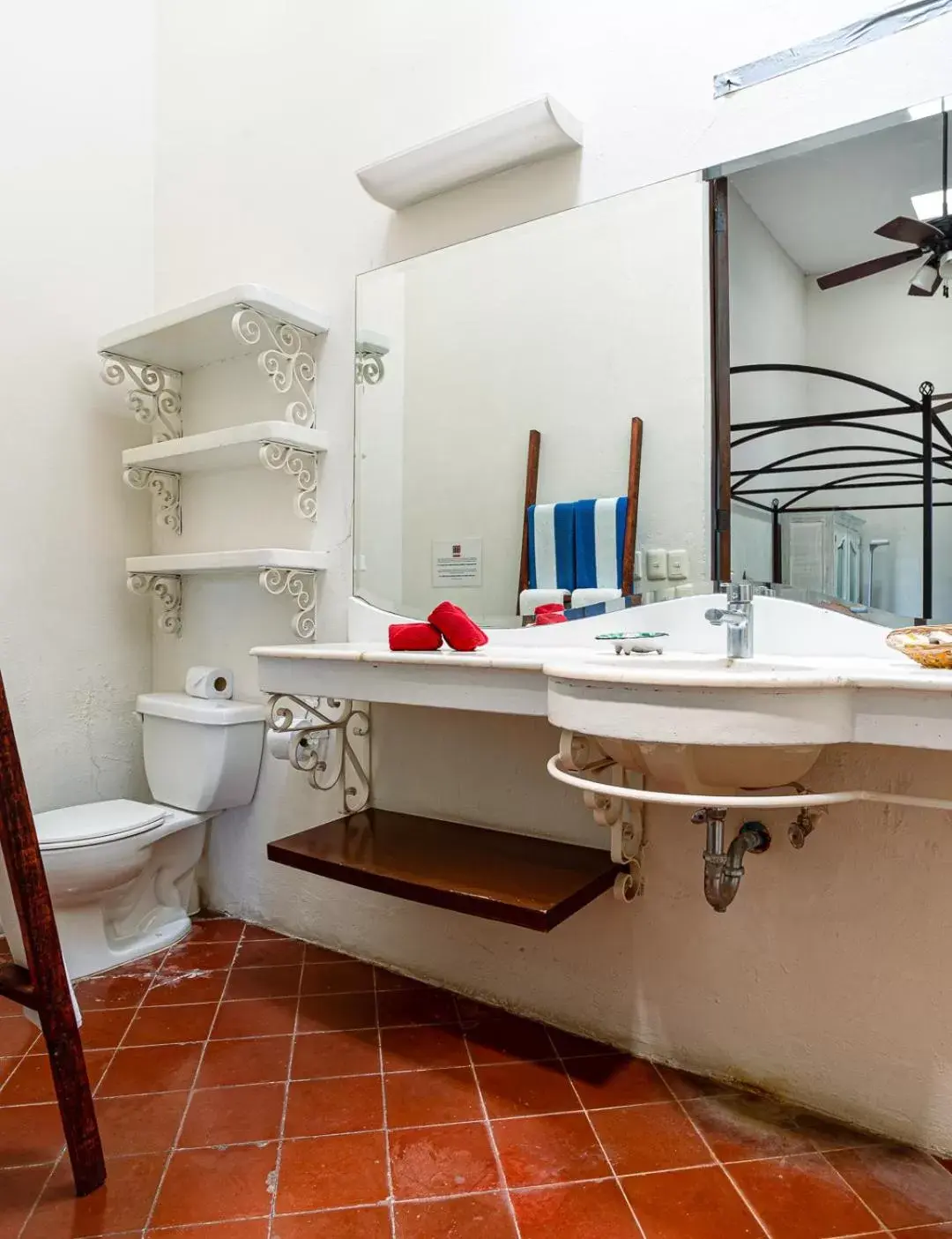 Toilet, Bathroom in Villa Merida Boutique Hotel