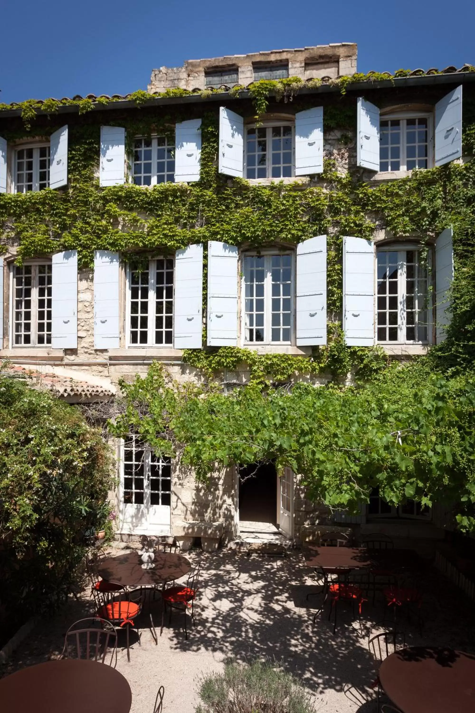 Facade/entrance, Property Building in Hotel De L'Atelier