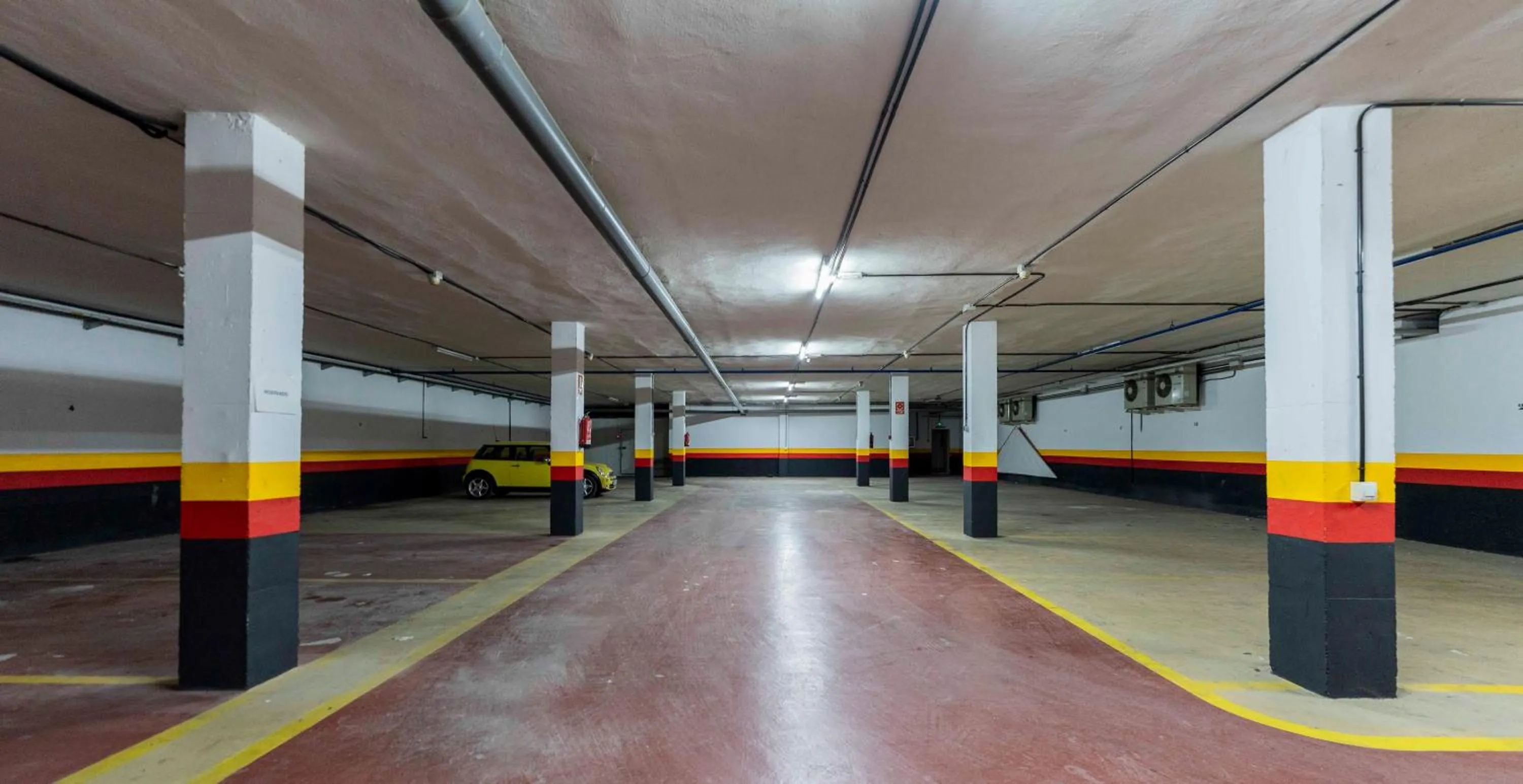 Parking in Checkin Camino de Granada