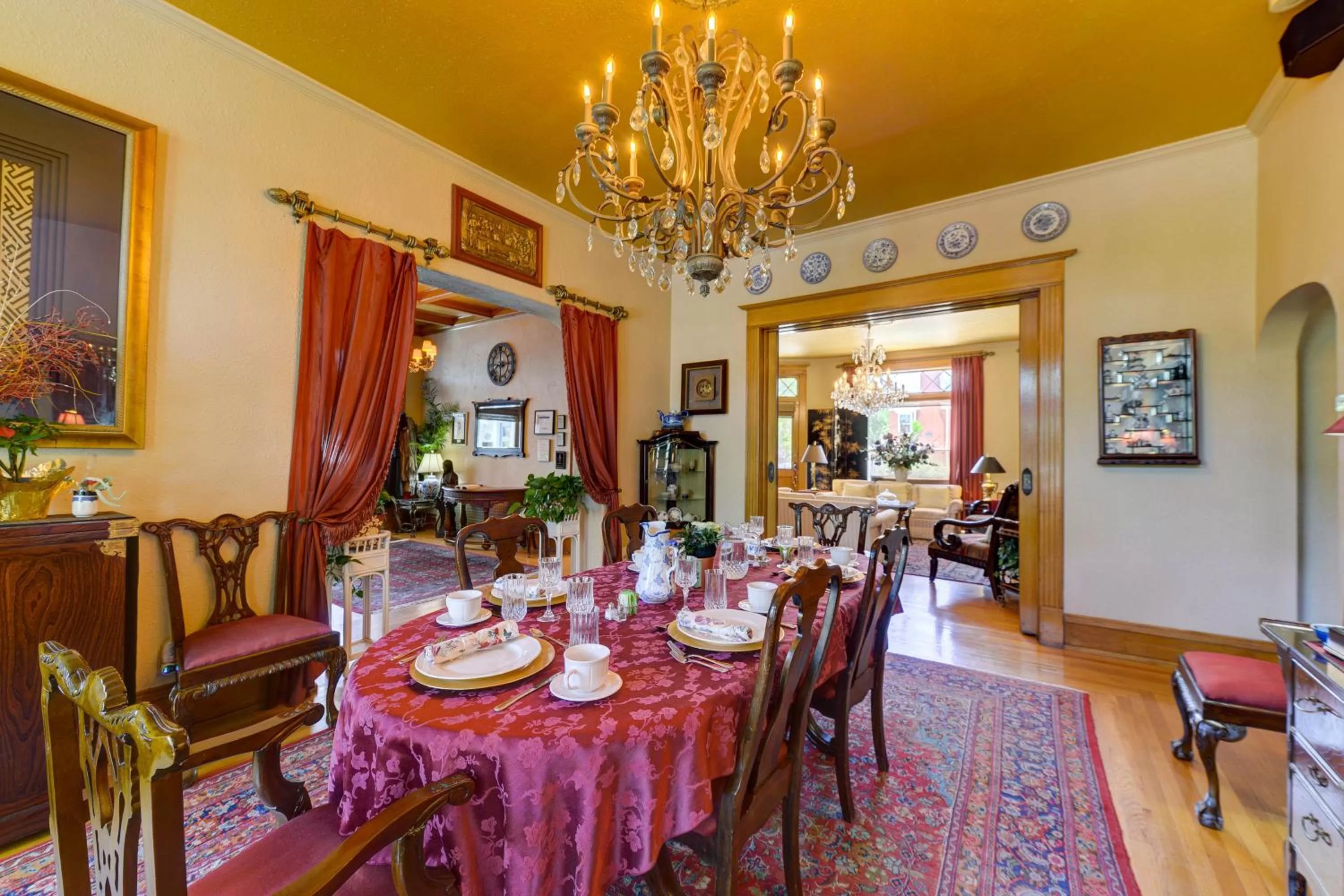 Coffee/tea facilities in The St. Mary's Inn, Bed and Breakfast