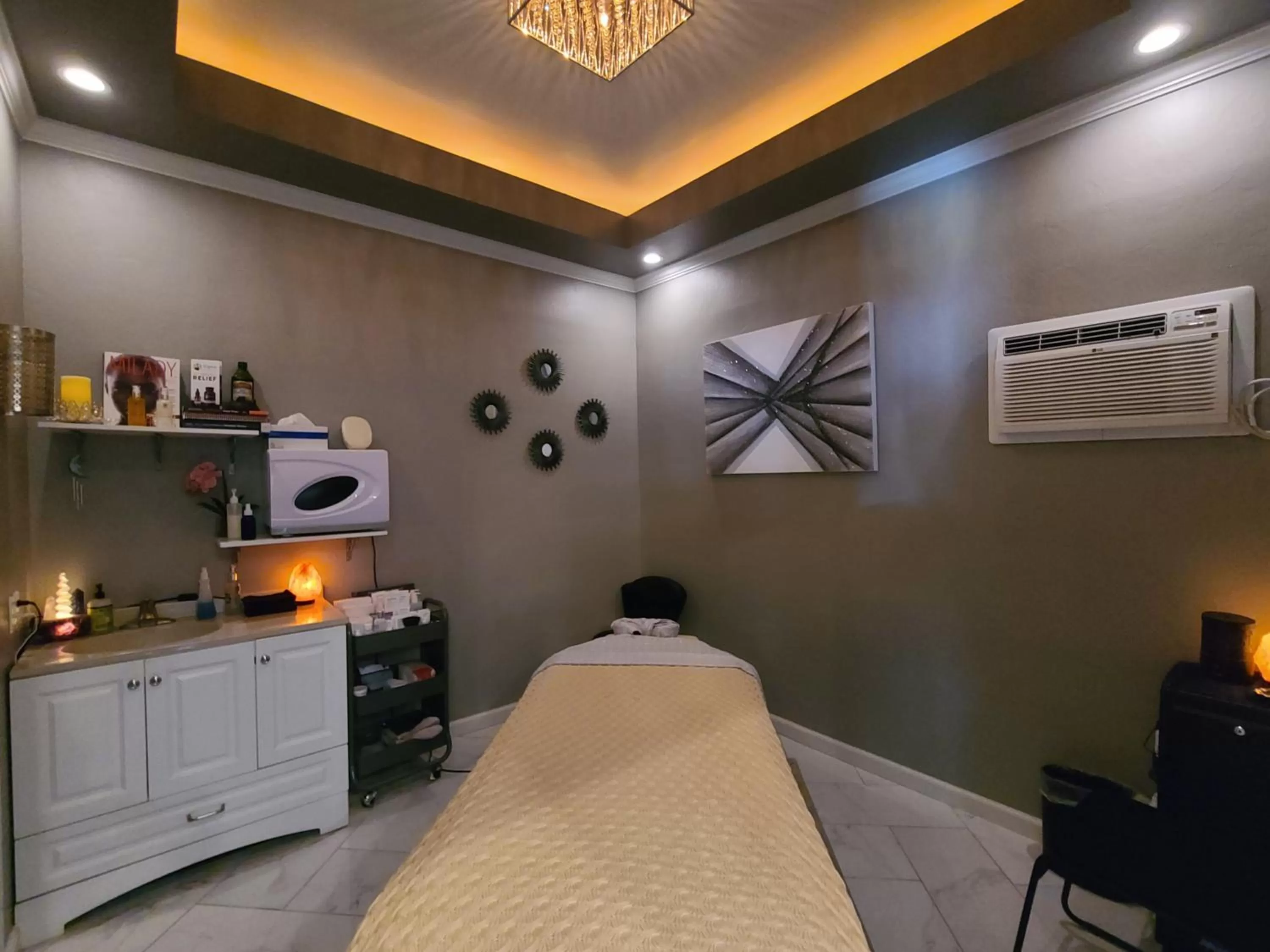 Spa and wellness centre/facilities in Twin Peaks Lodge & Hot Springs