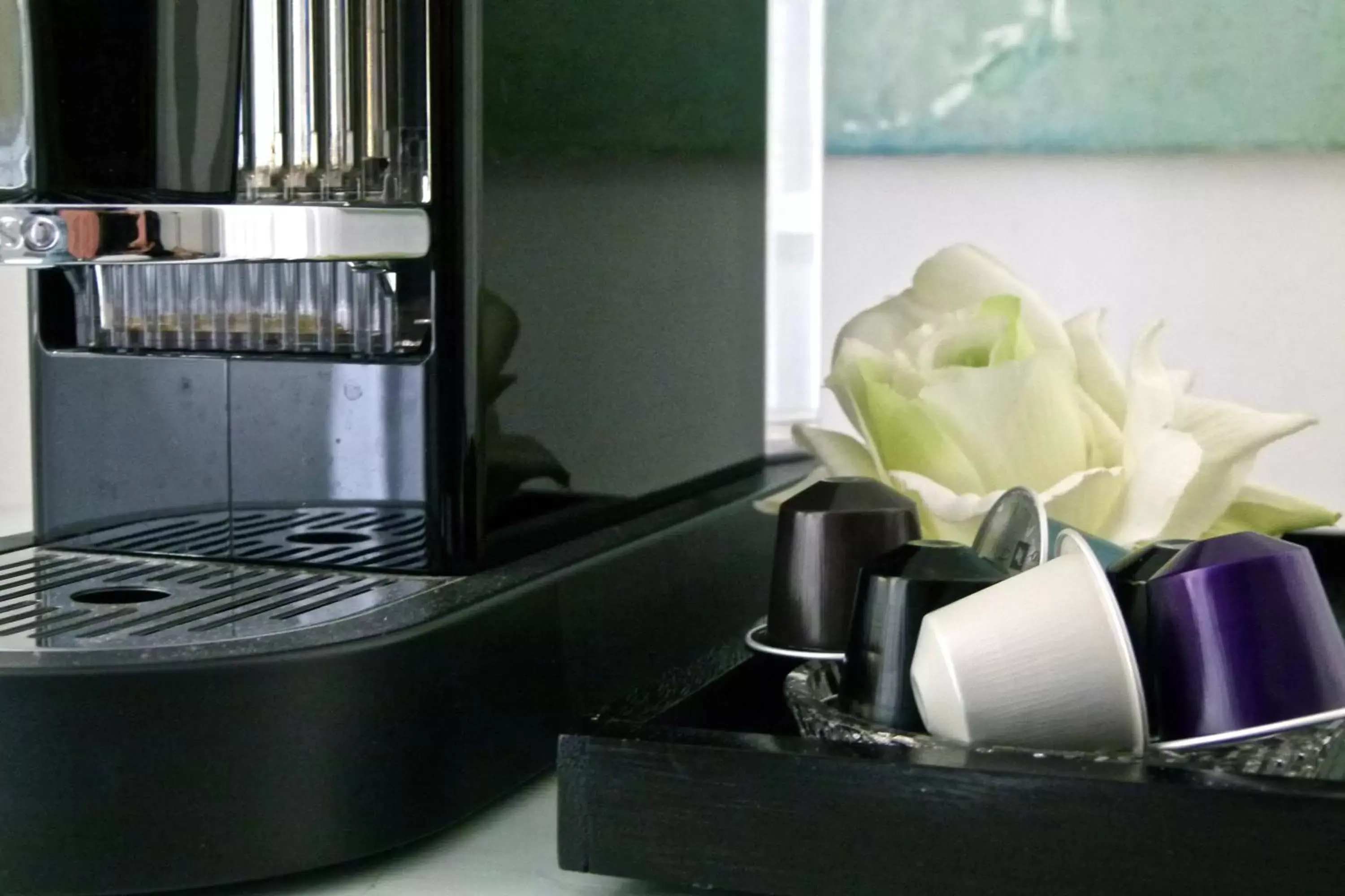 Coffee/tea facilities in Caffè dell'Arte Boutique Rooms