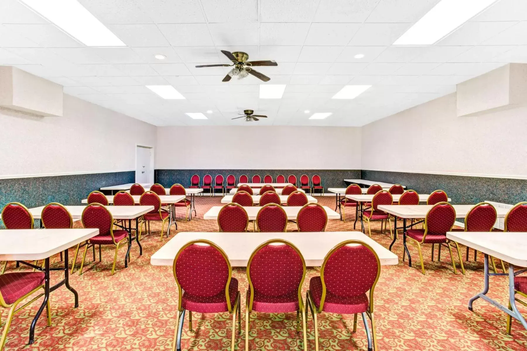 Meeting/conference room in Ramada by Wyndham Murfreesboro