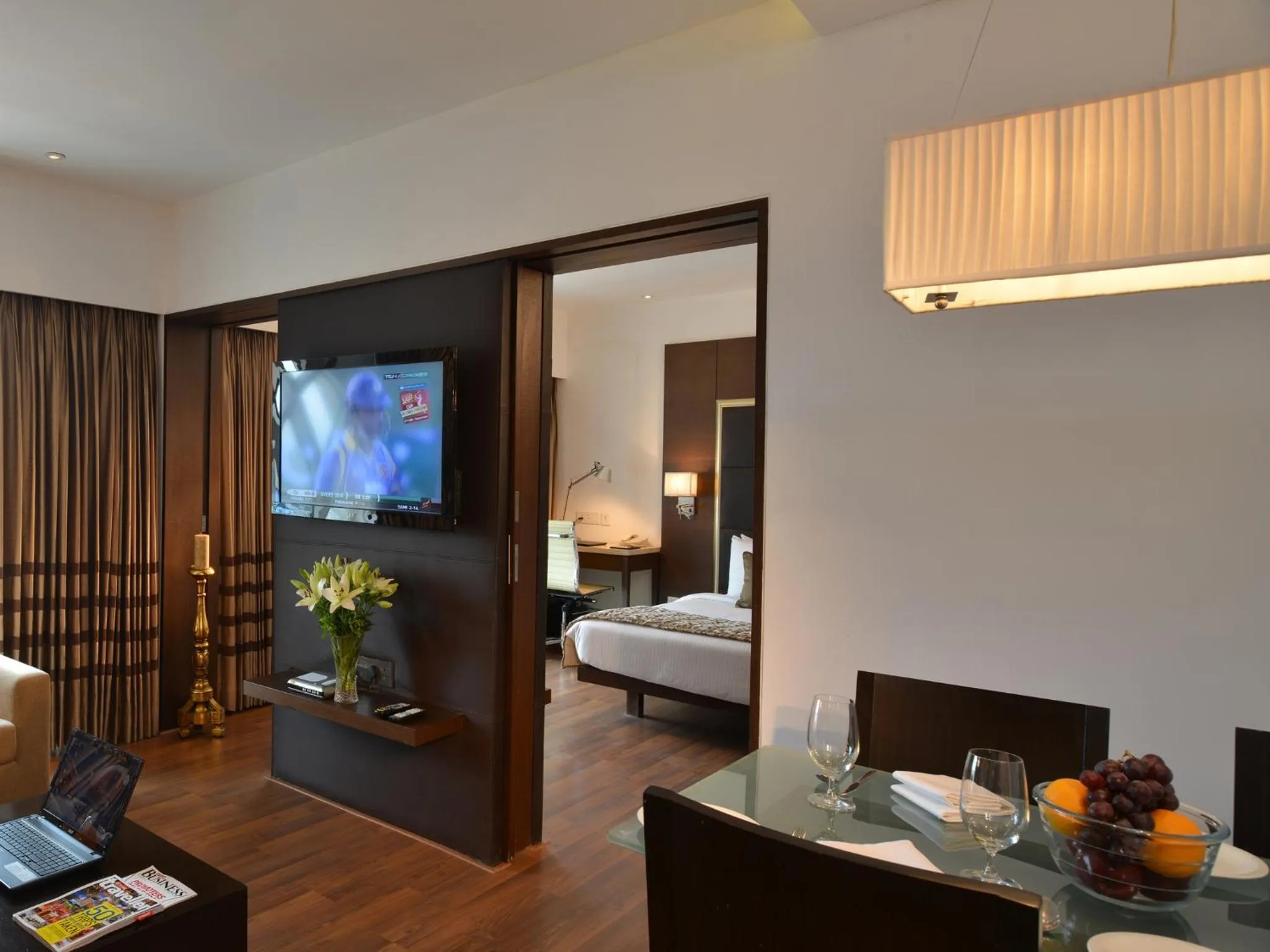 Living room in Majestic Court Sarovar Portico