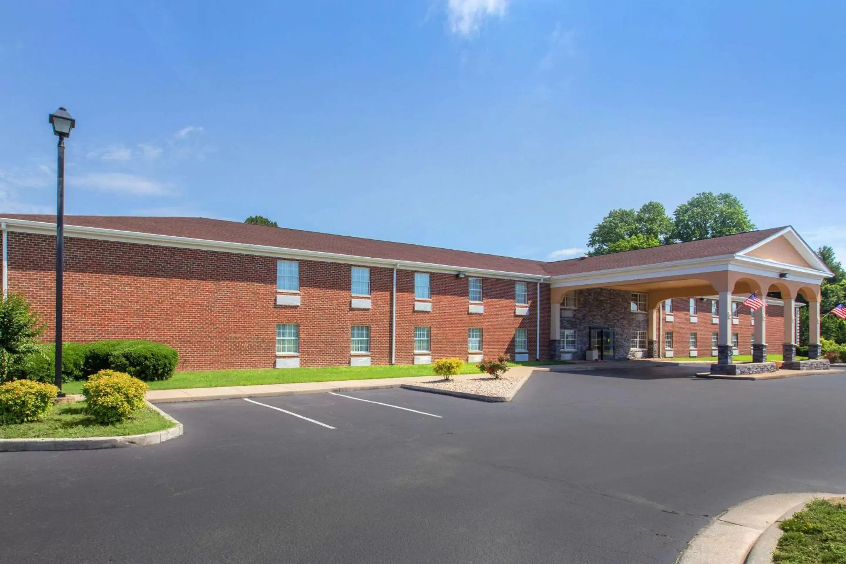 Property Building in Quality Inn Williamston
