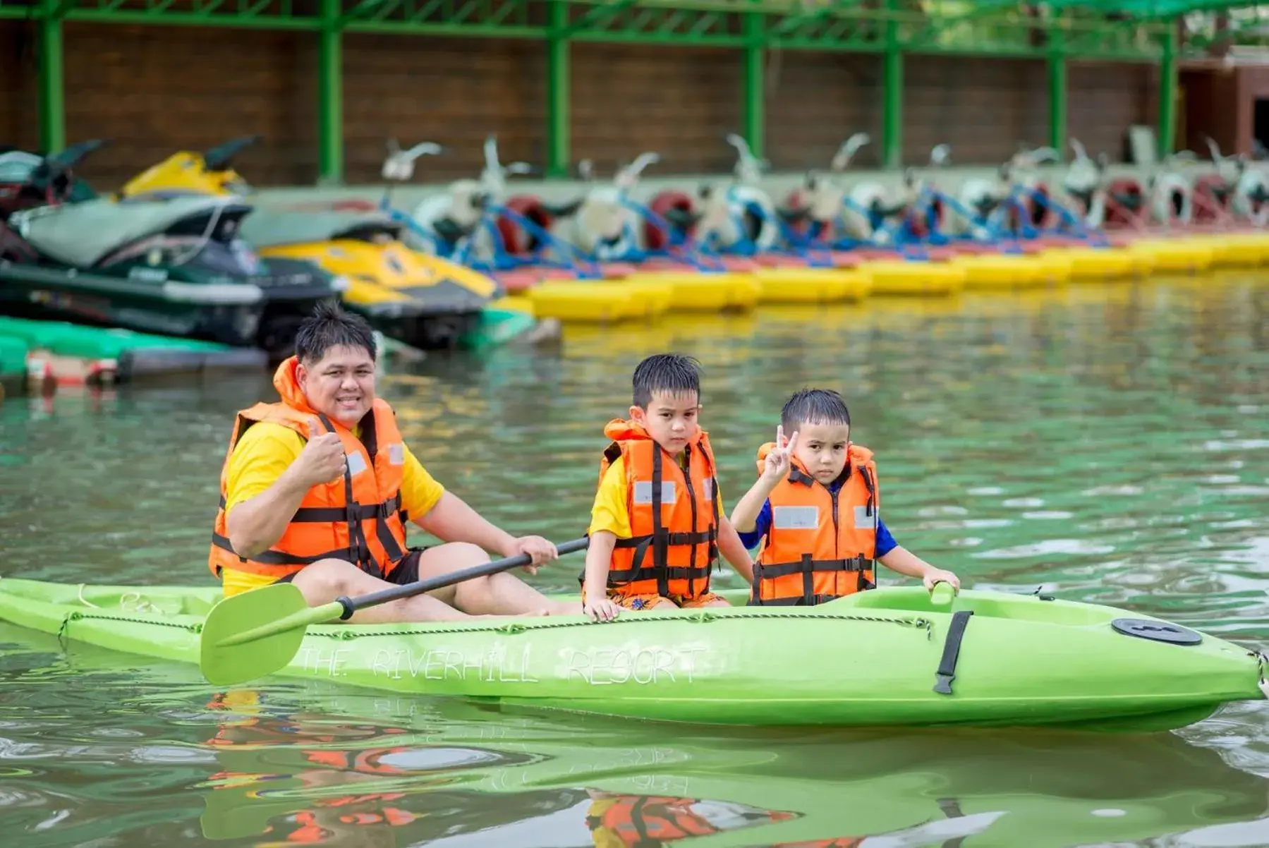 People, Canoeing in Dreampark resort