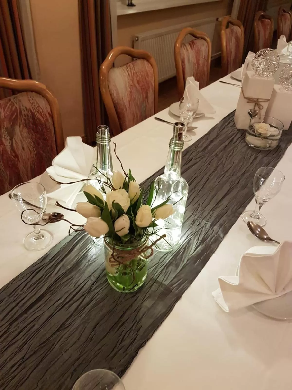 Restaurant/places to eat in Hotel Trebeltal