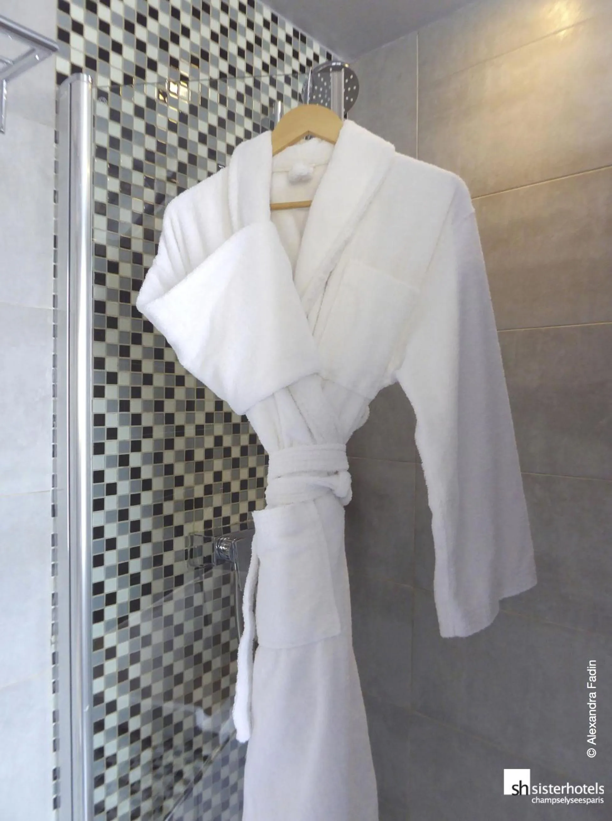 Bathroom in Hôtel Bassano