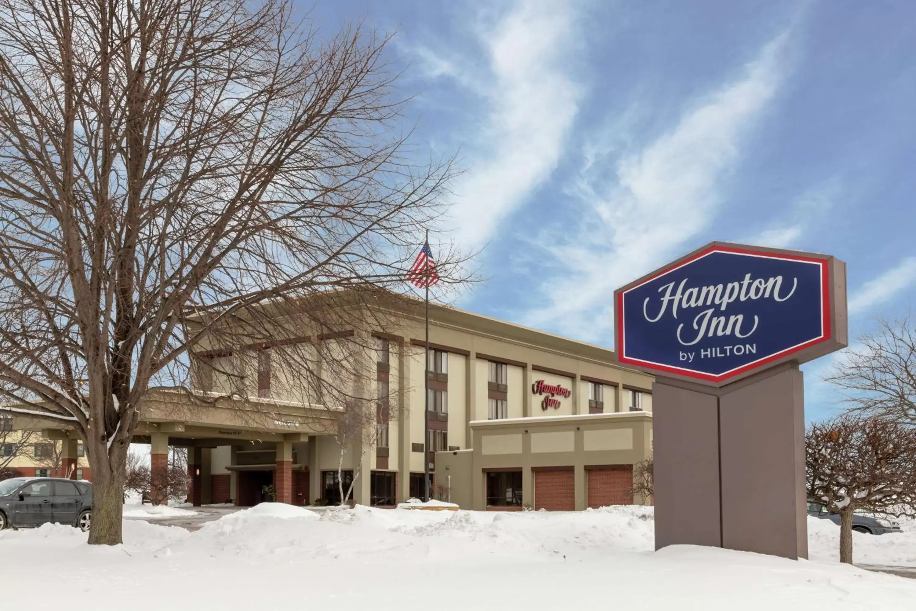 Property building in Hampton Inn Rockford Property building in Hampton Inn Rockford