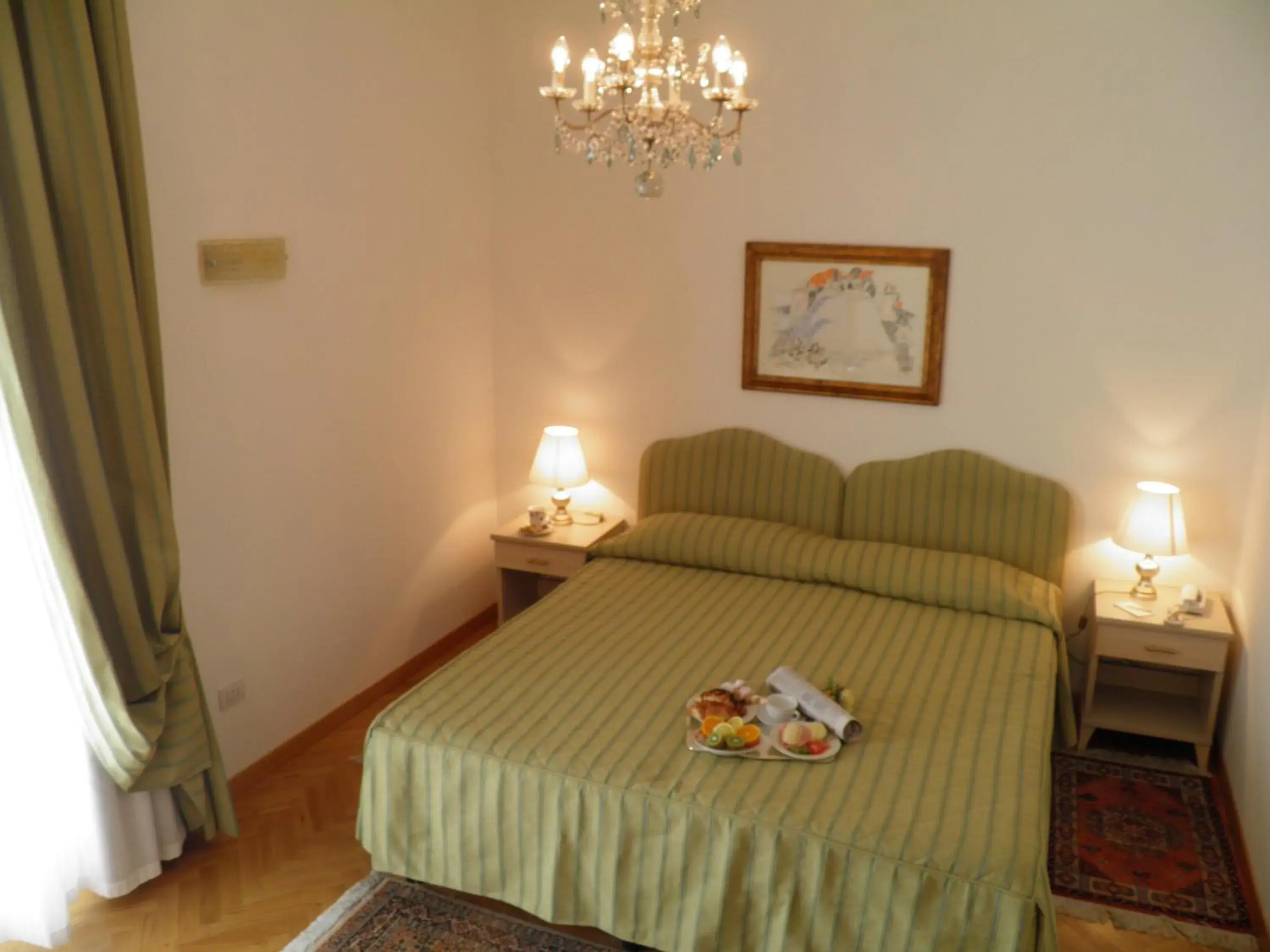 Photo of the whole room, Bed in Hotel Cappelli