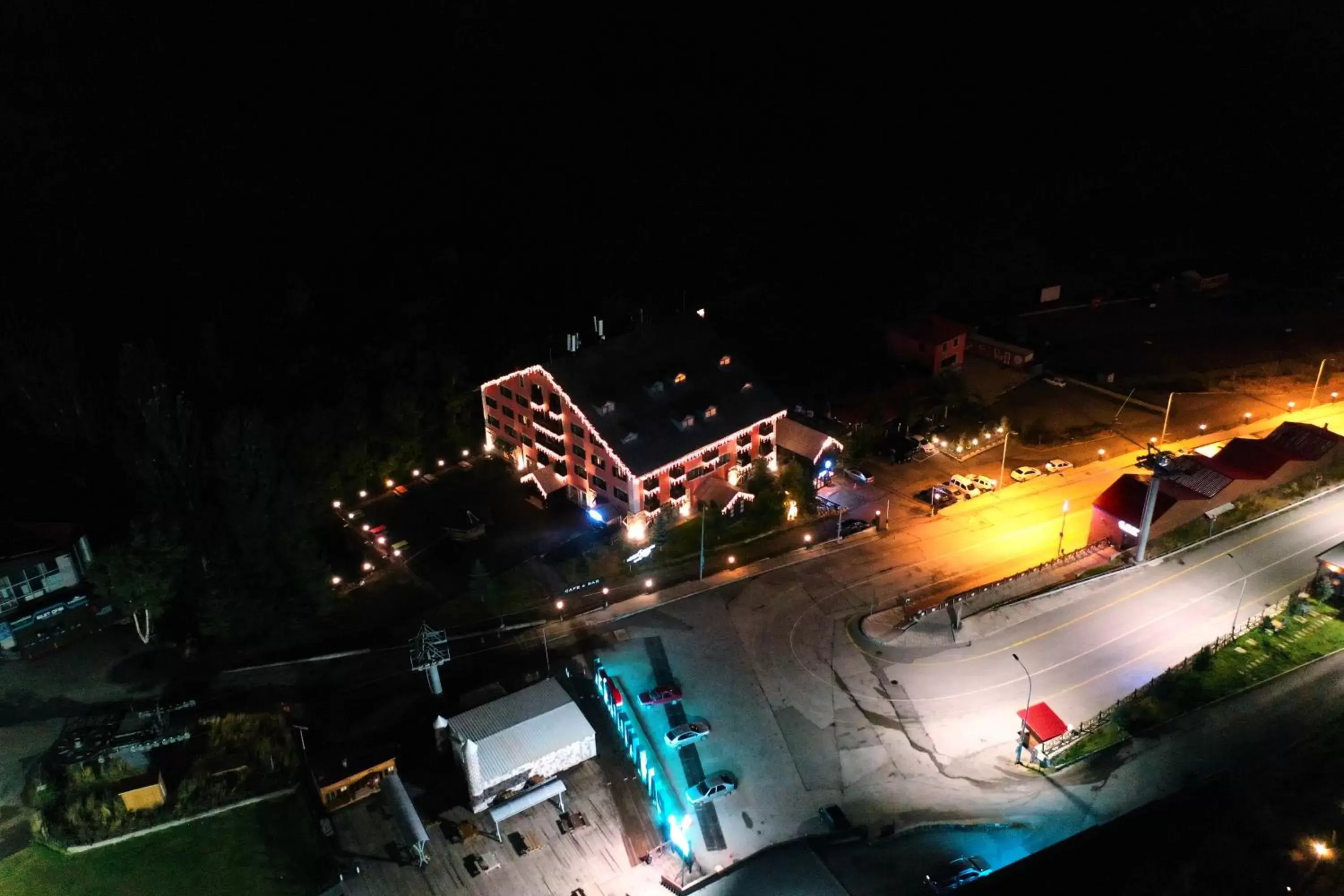 Property building, Bird's-eye View in Dedeman Palandoken Ski Lodge Hotel