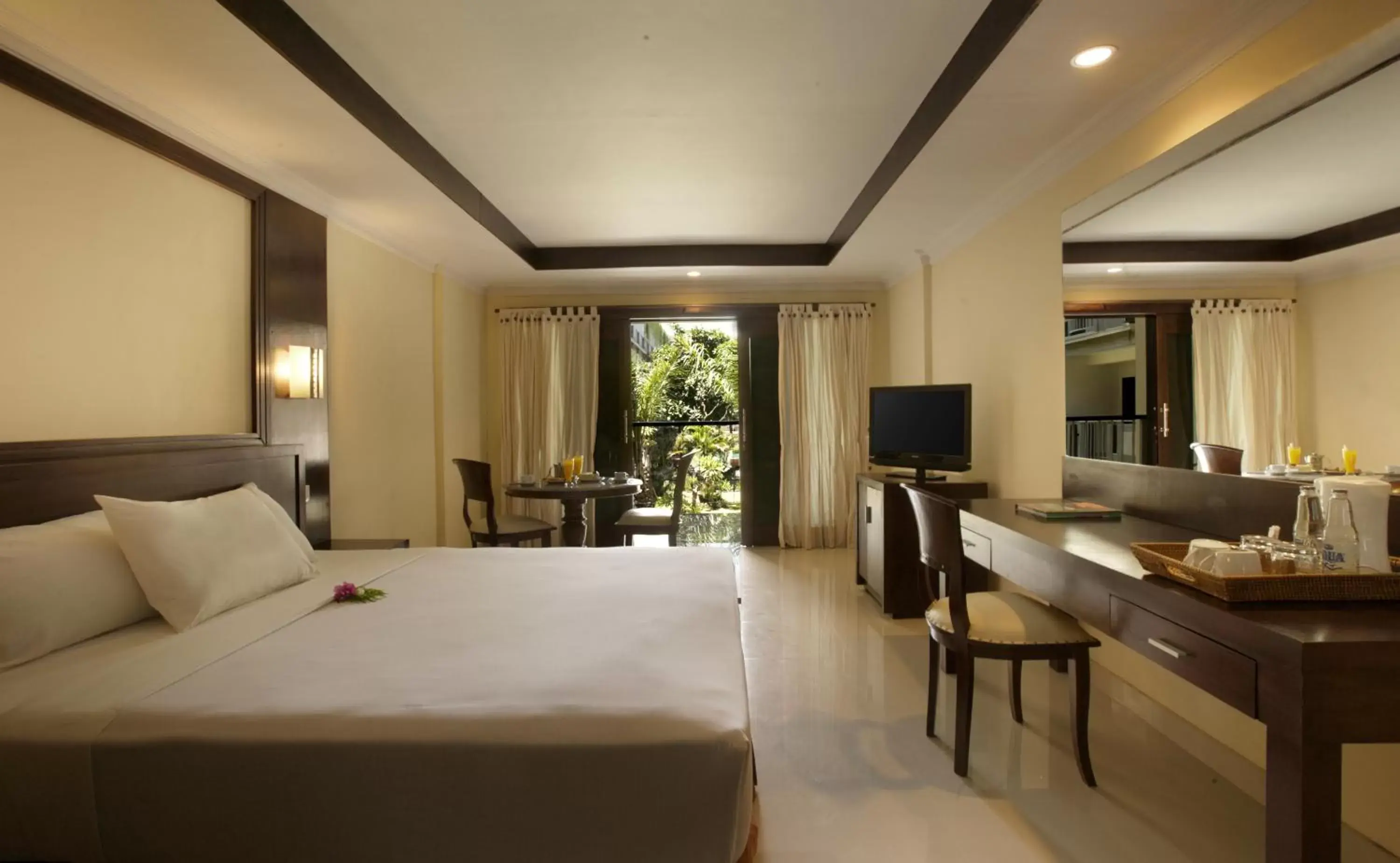 Photo of the whole room in Champlung Mas Hotel Legian, Kuta